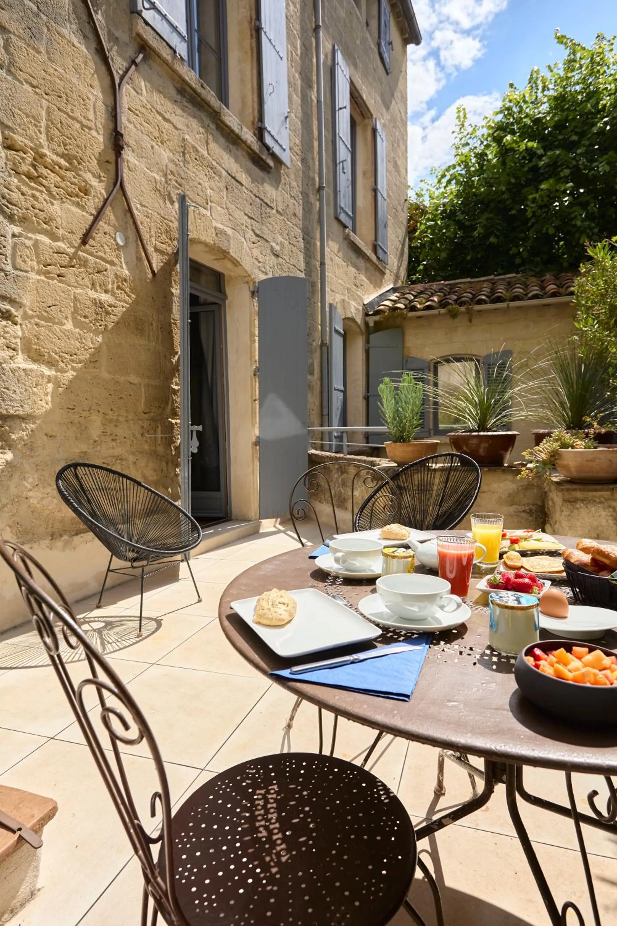 Patio in Boutique Hôtel Entraigues