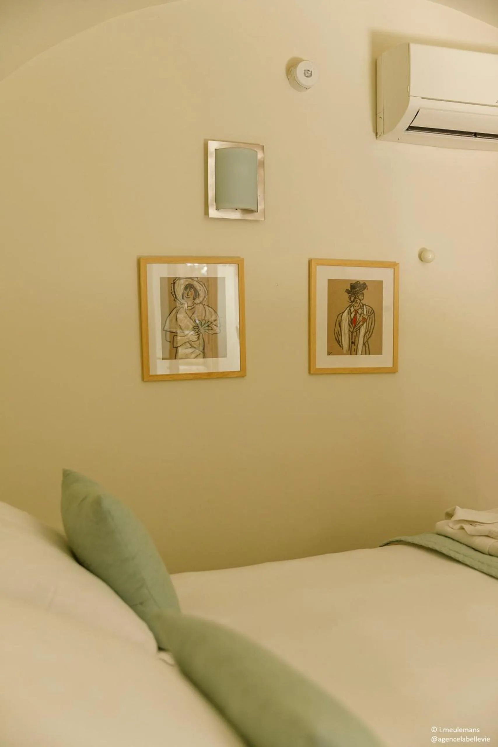 Bedroom, Bed in Boutique Hôtel Entraigues