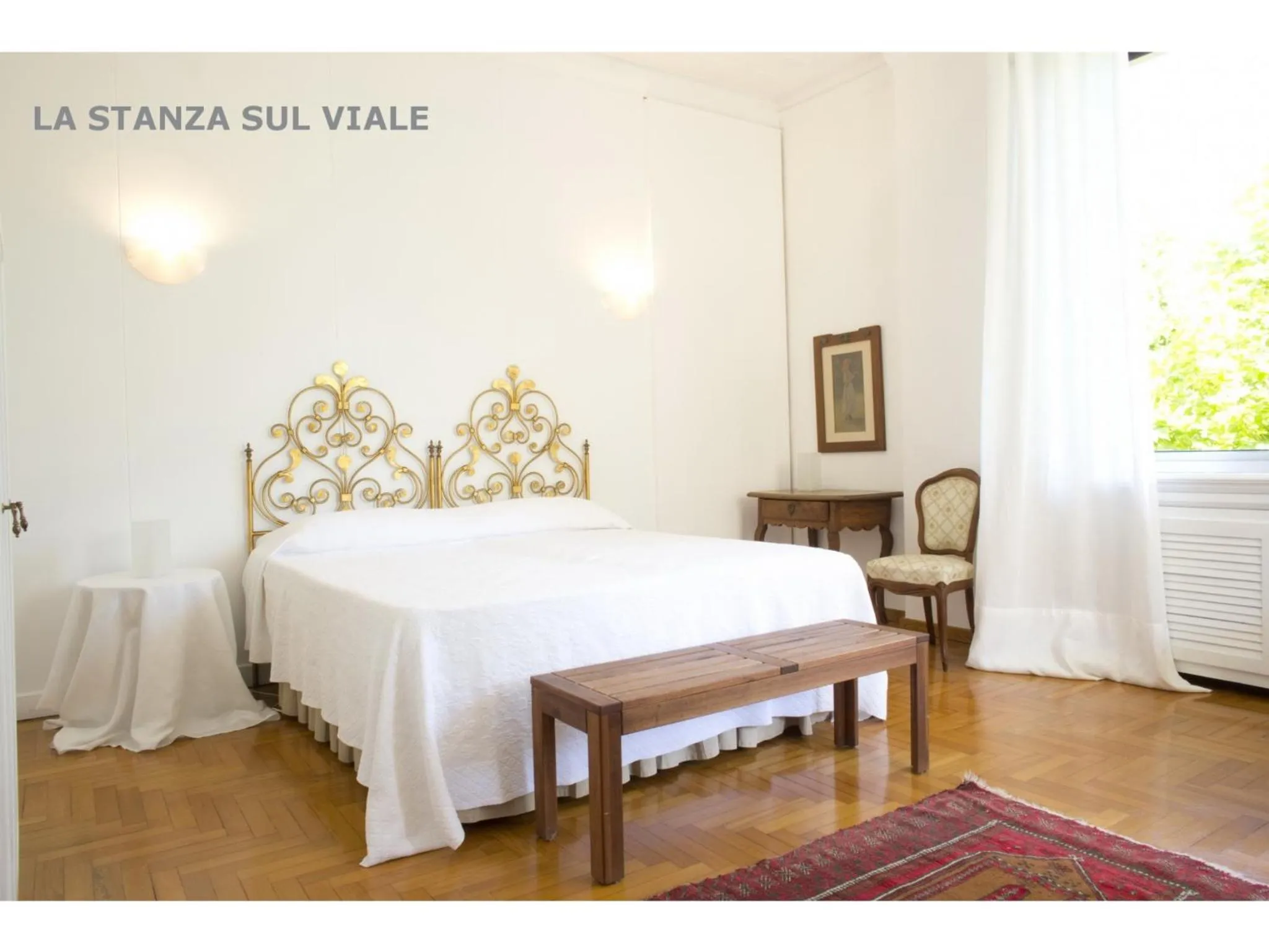 Photo of the whole room, Bed in B&B Albaro