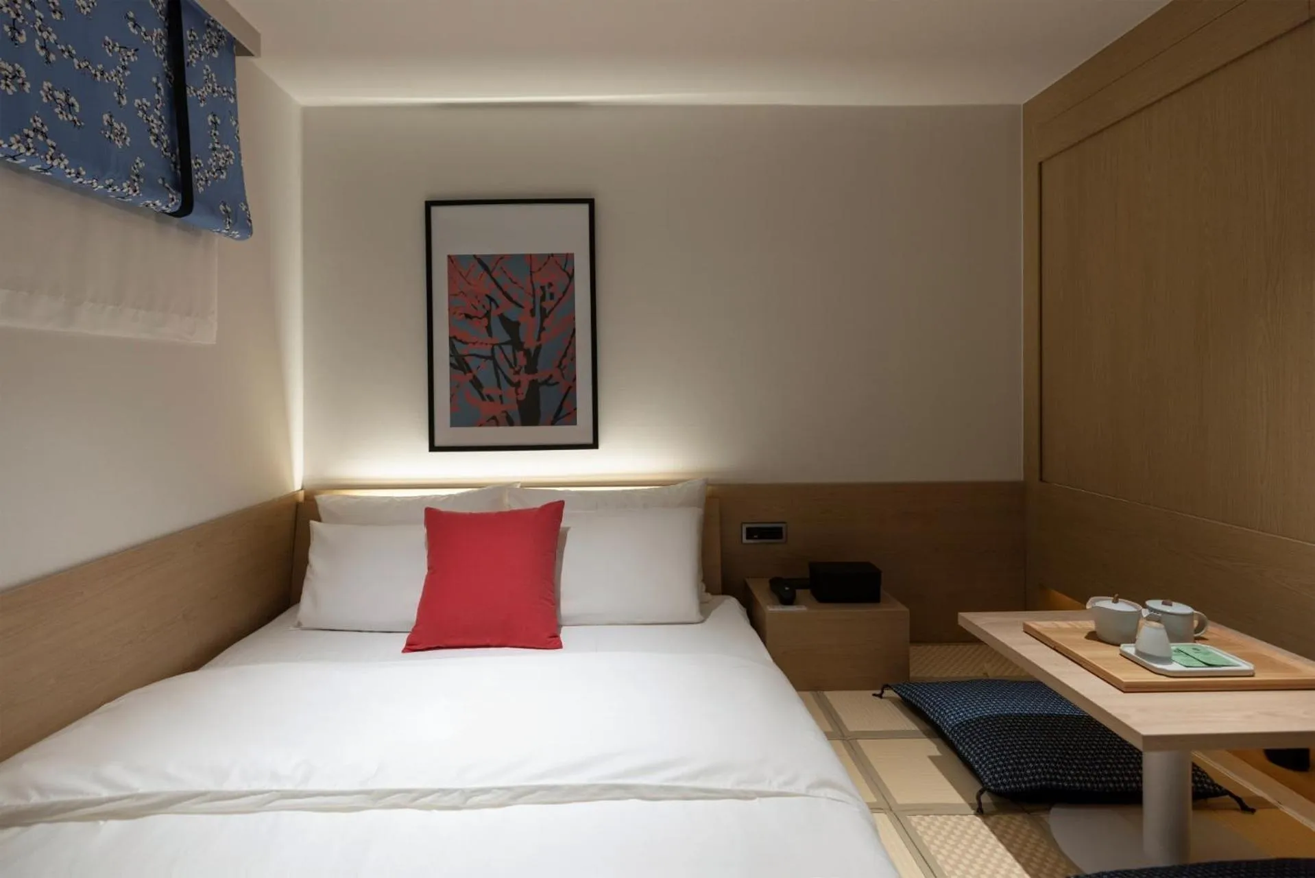 Bed in Sowon Ryokan and Hotel by Aank Sangbong