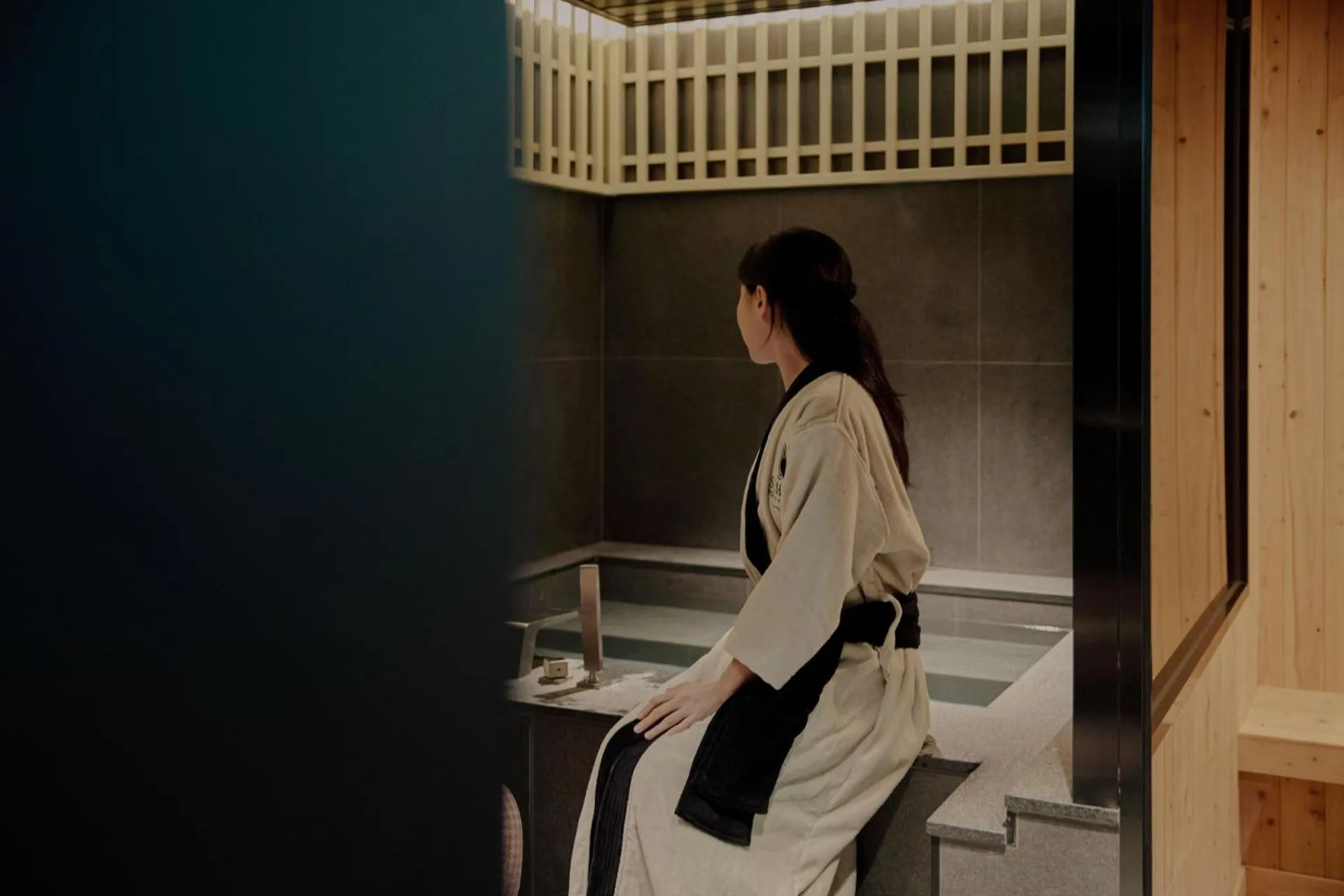 Spa and wellness centre/facilities in Sowon Ryokan and Hotel by Aank Sangbong