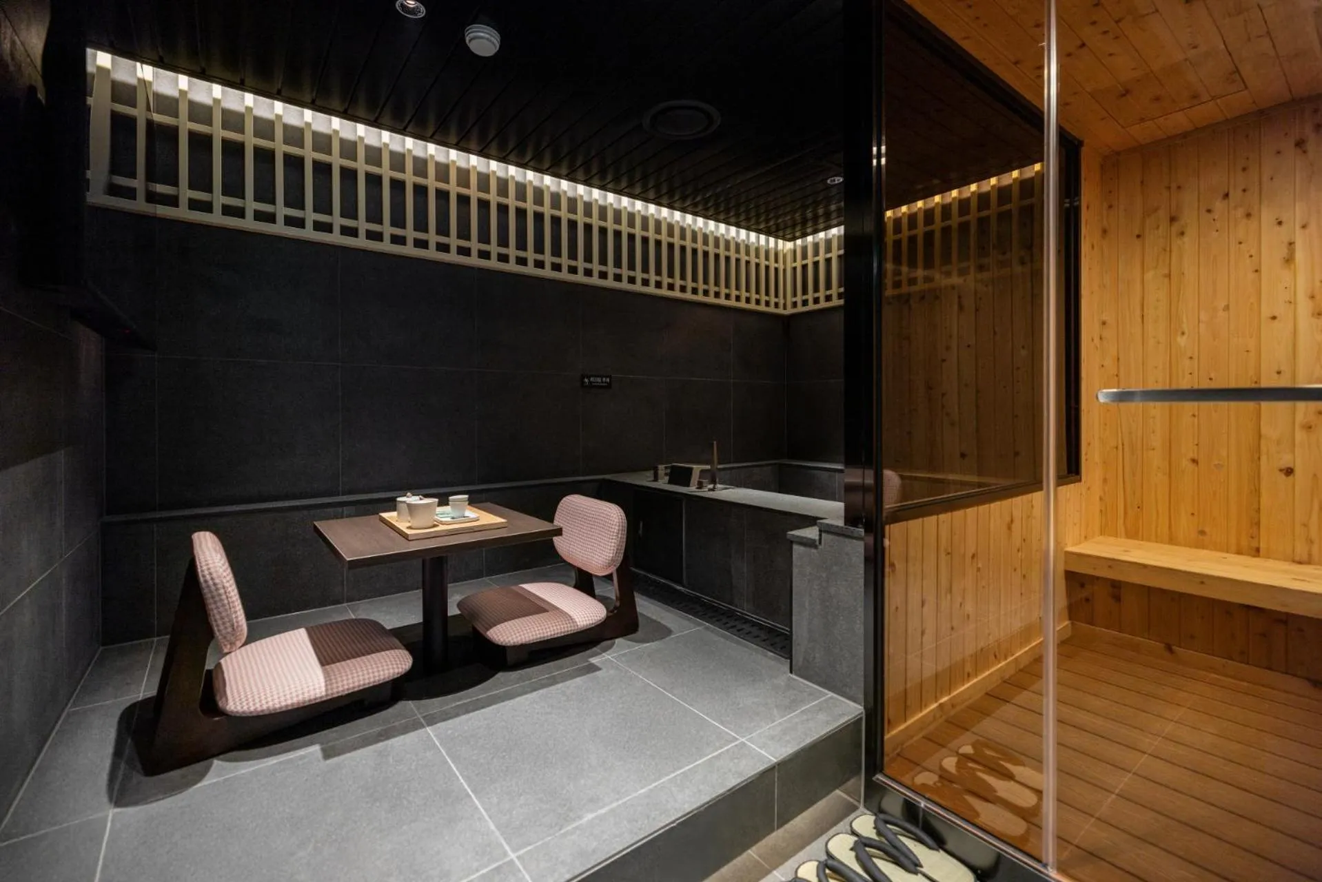 Spa and wellness centre/facilities in Sowon Ryokan and Hotel by Aank Sangbong