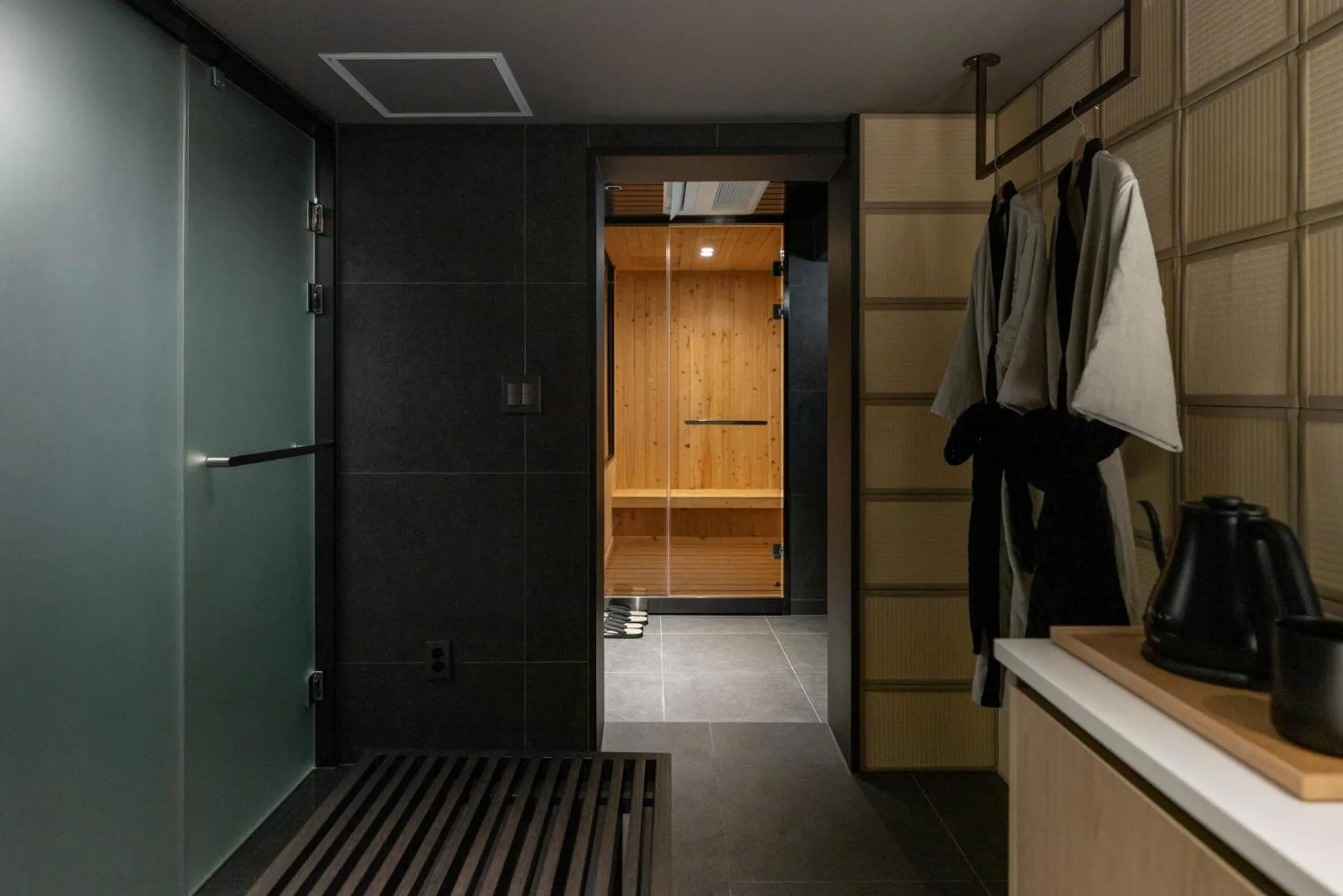 Spa and wellness centre/facilities in Sowon Ryokan and Hotel by Aank Sangbong