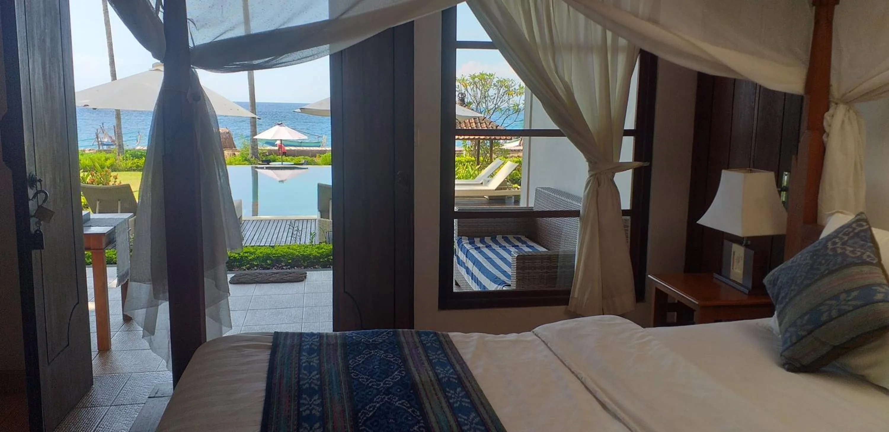 Bed in The Amrita - Salt Farm Villas