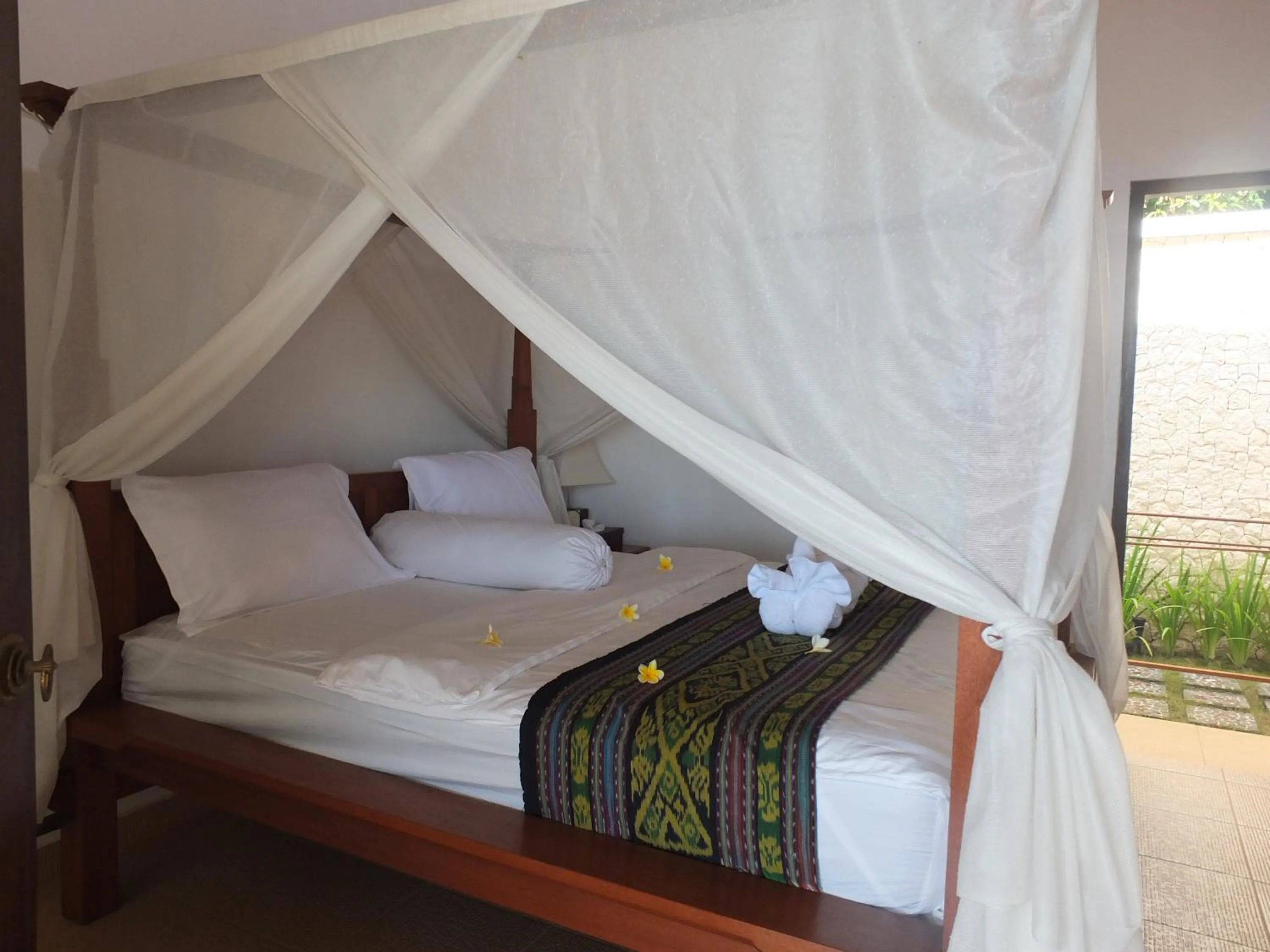 Bed in The Amrita - Salt Farm Villas