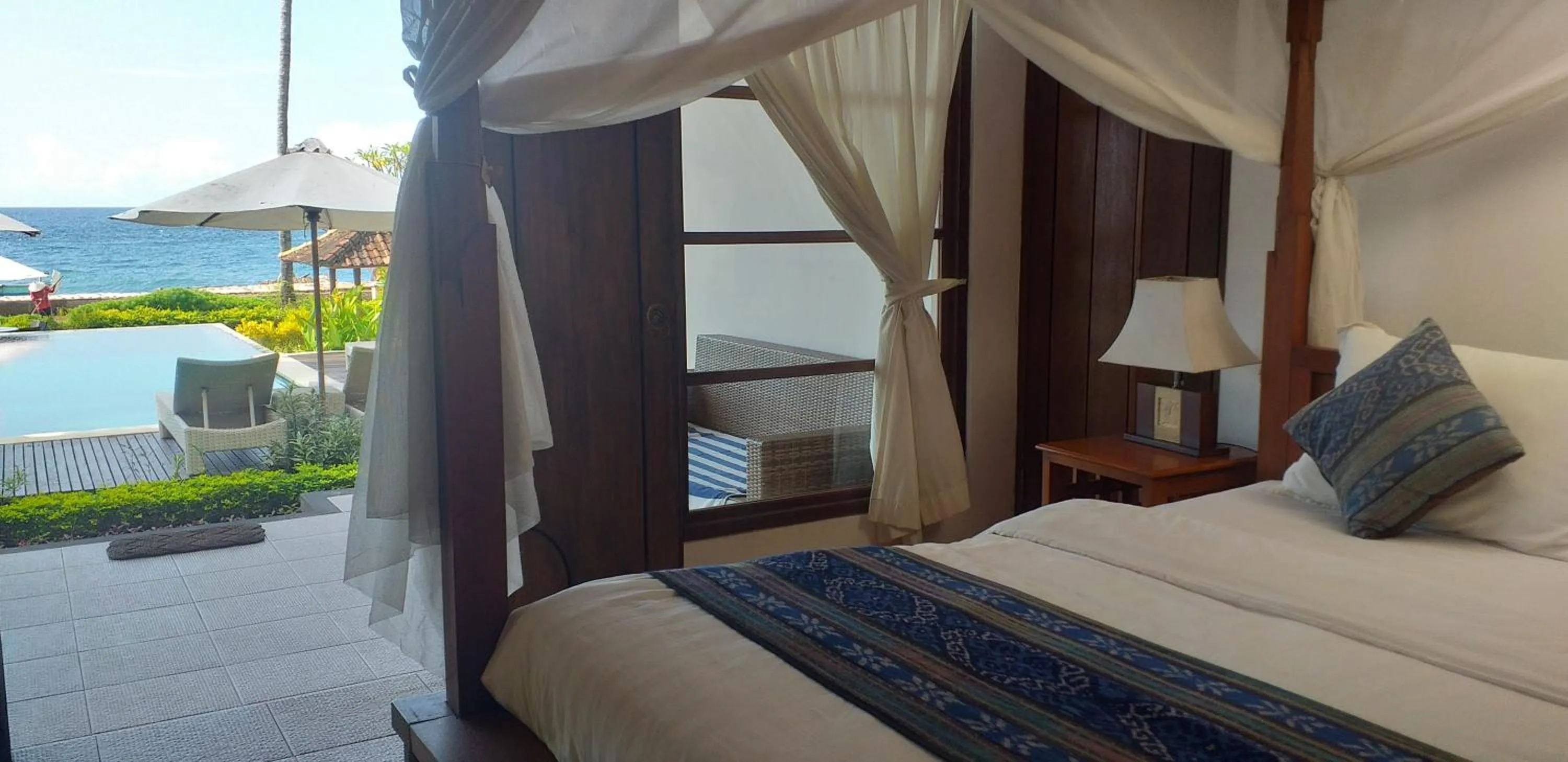 Bed in The Amrita - Salt Farm Villas