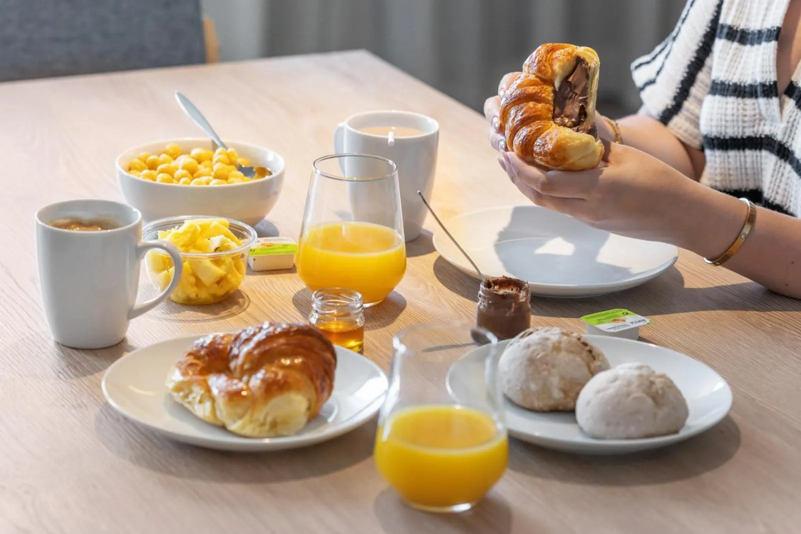 Breakfast in Moov Apartments Boavista