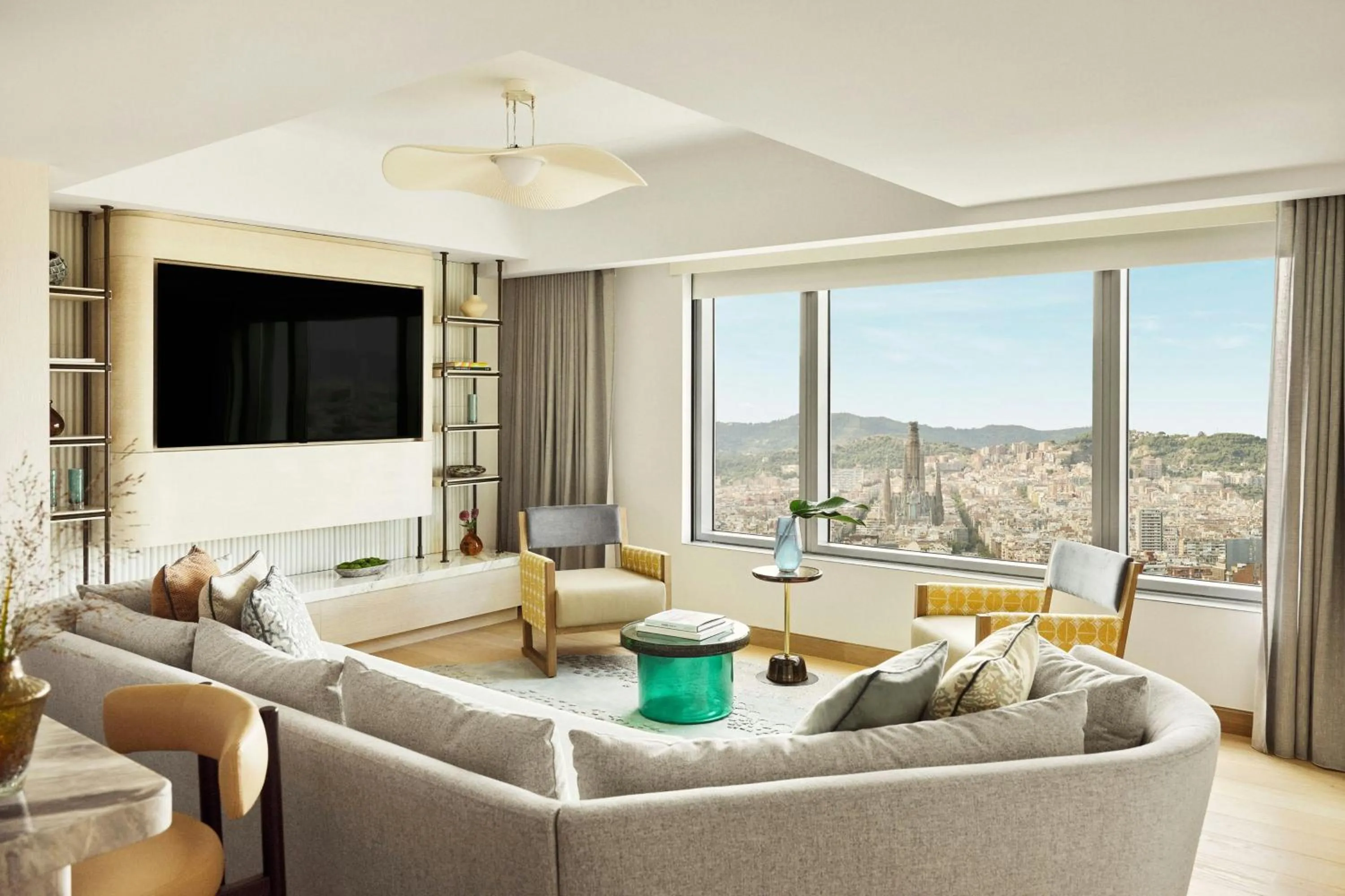 Living room in Hotel Arts Barcelona