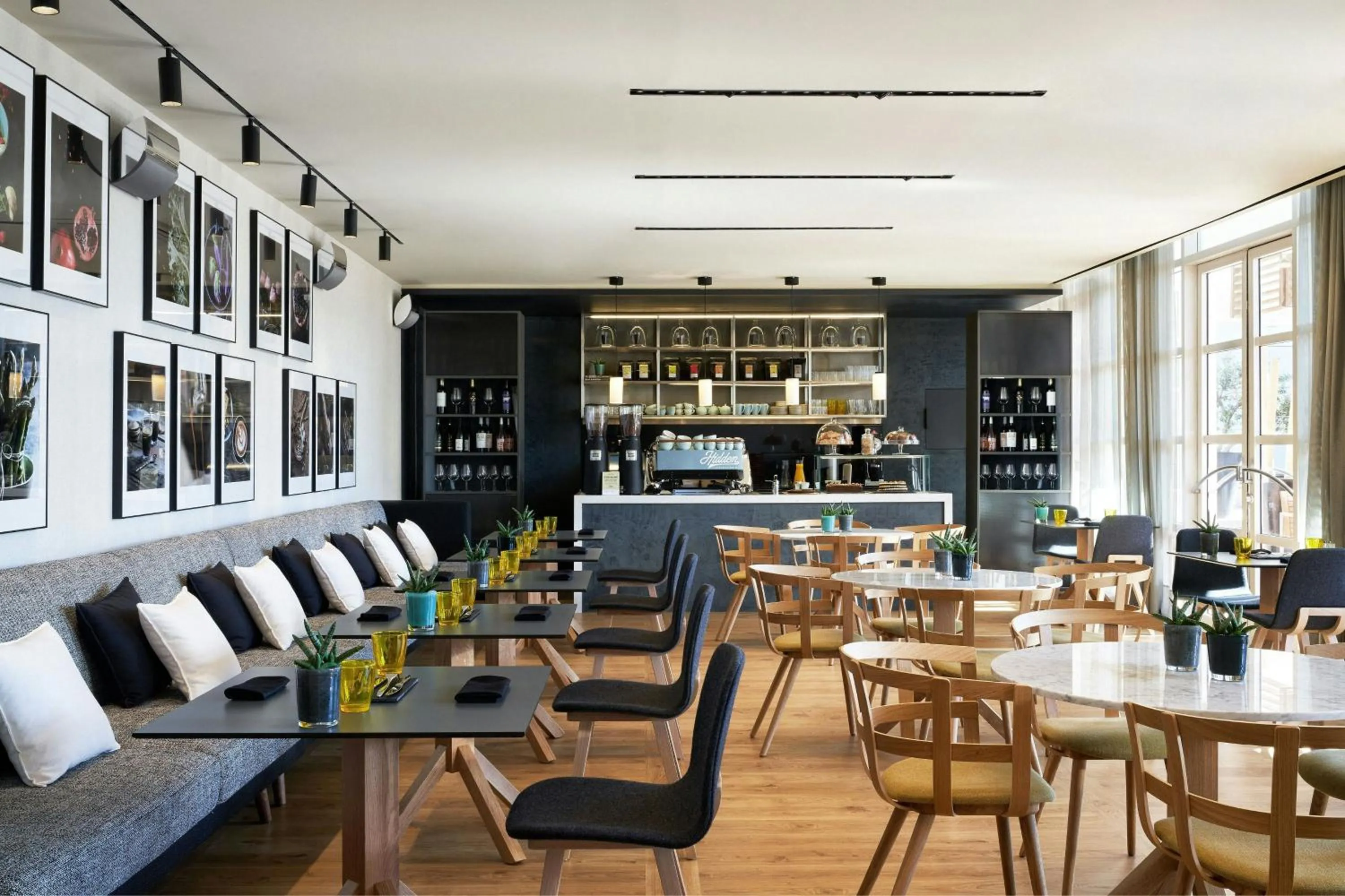 Restaurant/places to eat in Hotel Arts Barcelona