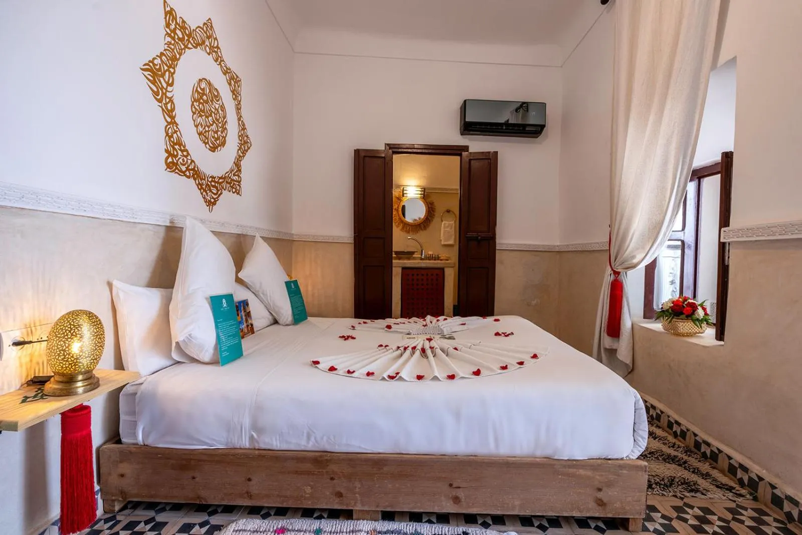 Bedroom, Bed in Riad Jowara