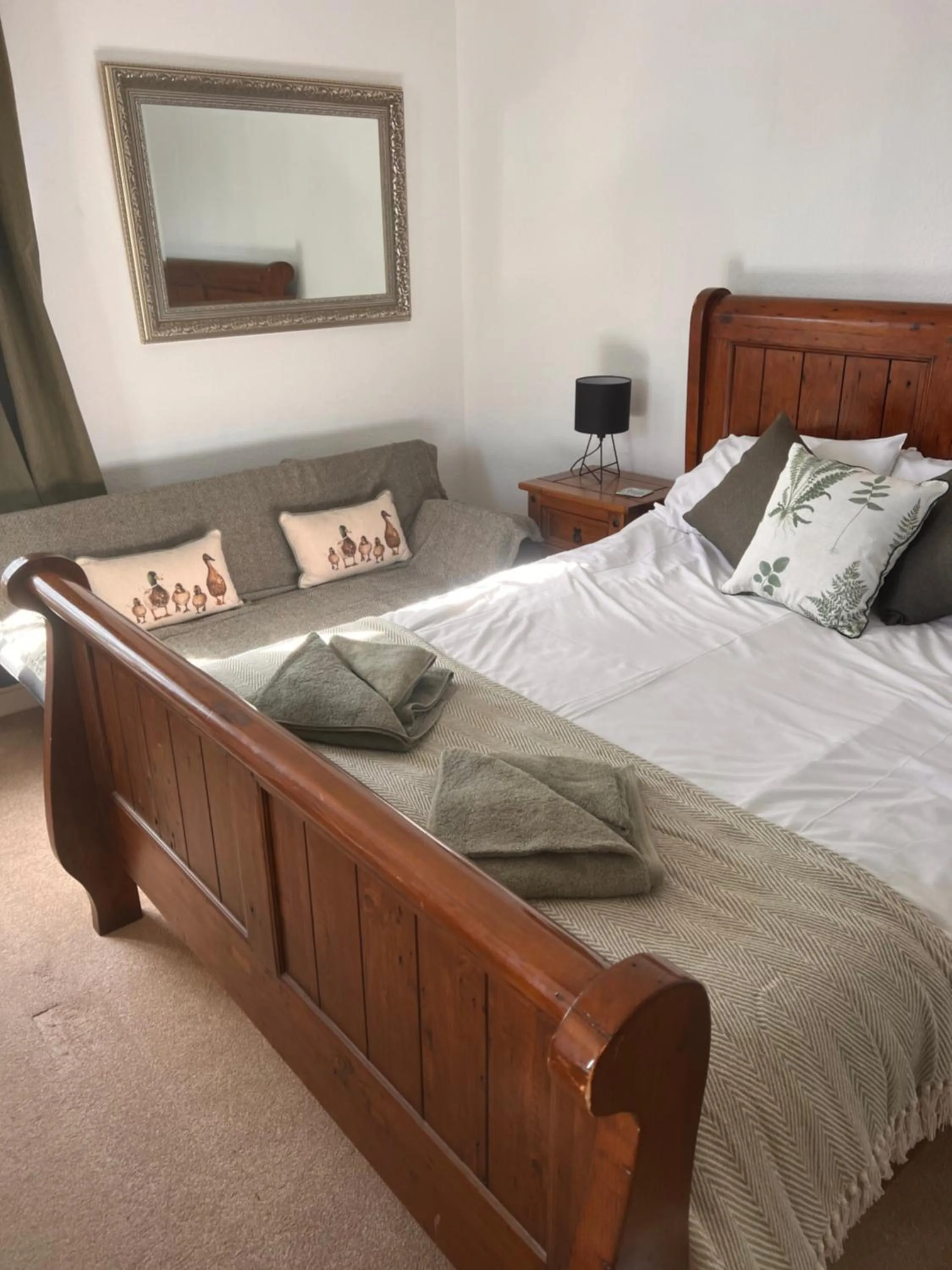 Bed in Beightons Bed and Breakfast