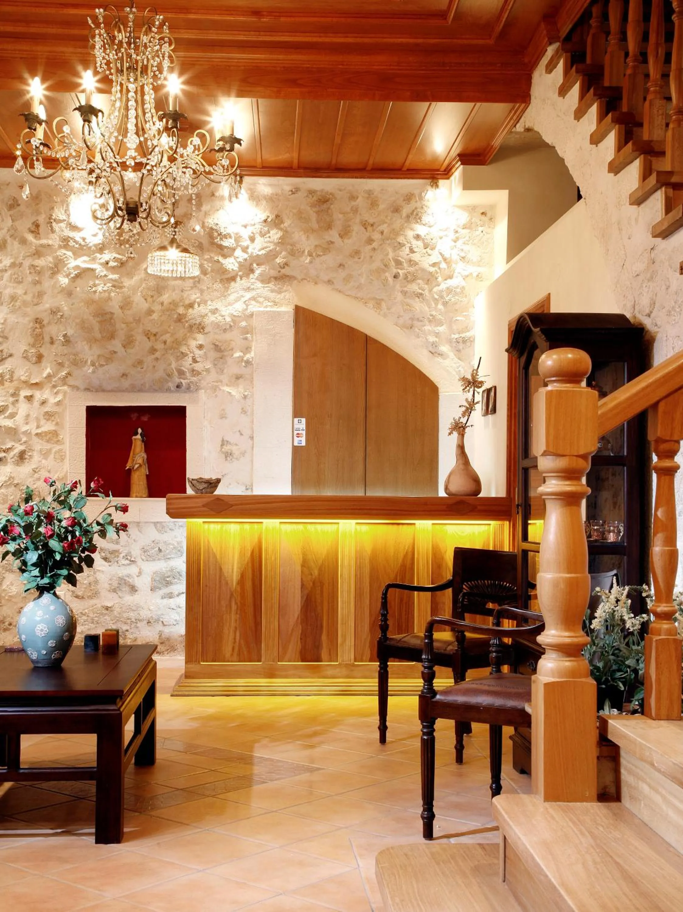 Lobby or reception in Leo Hotel