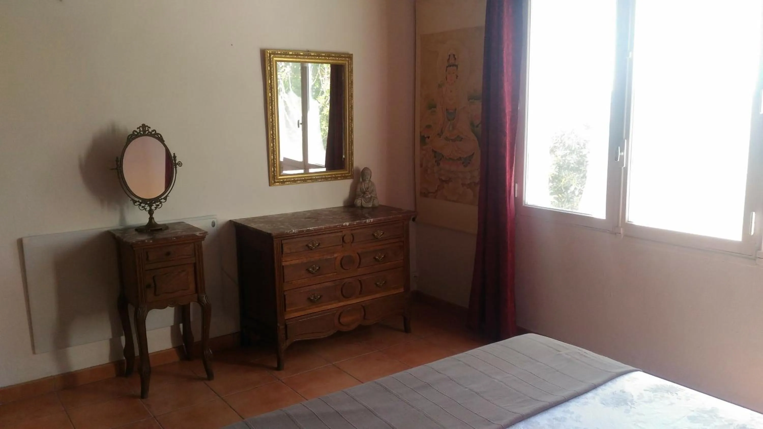 Bedroom, Bed in La Coccinelle