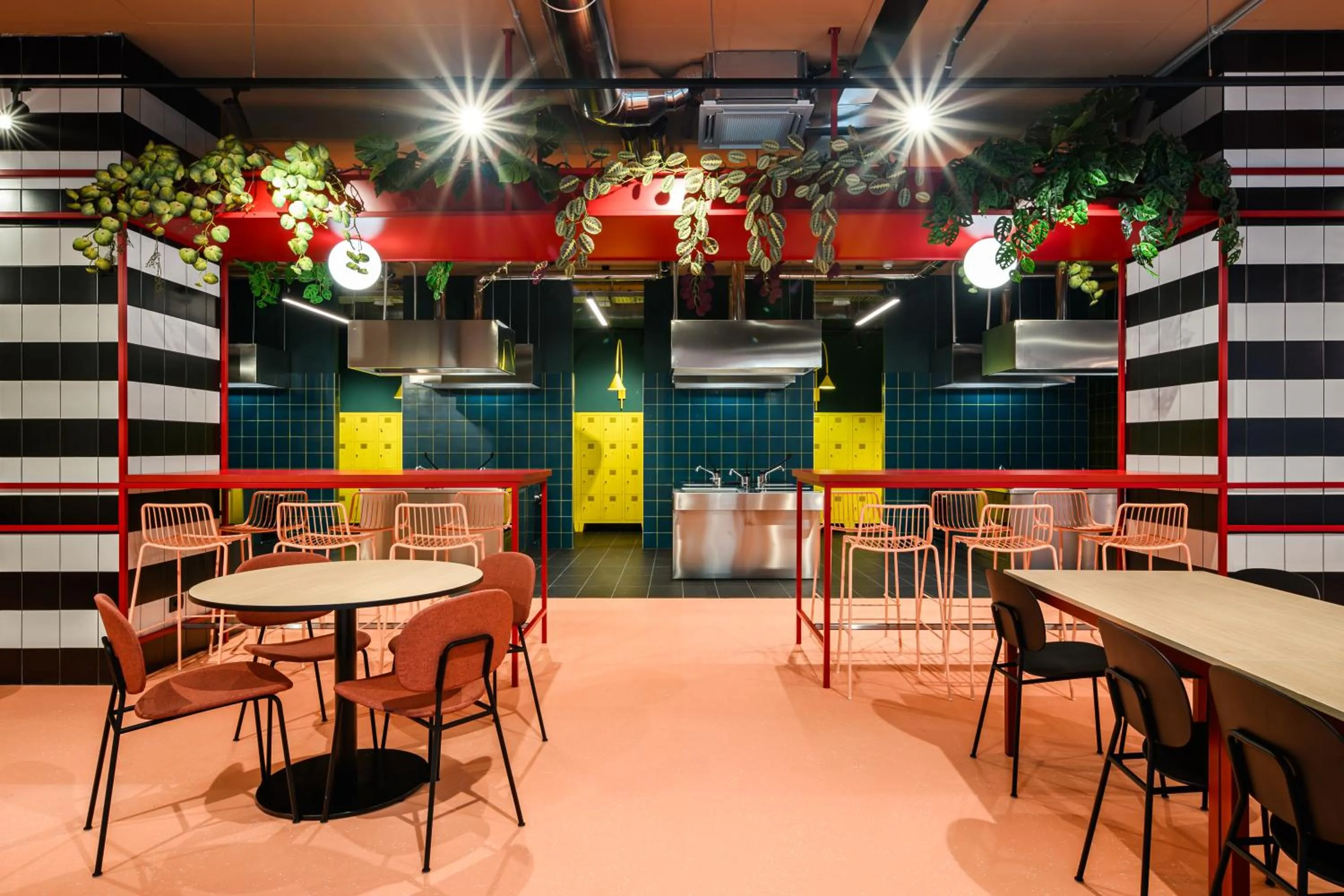 Entertainment in CX Modena Crocetta