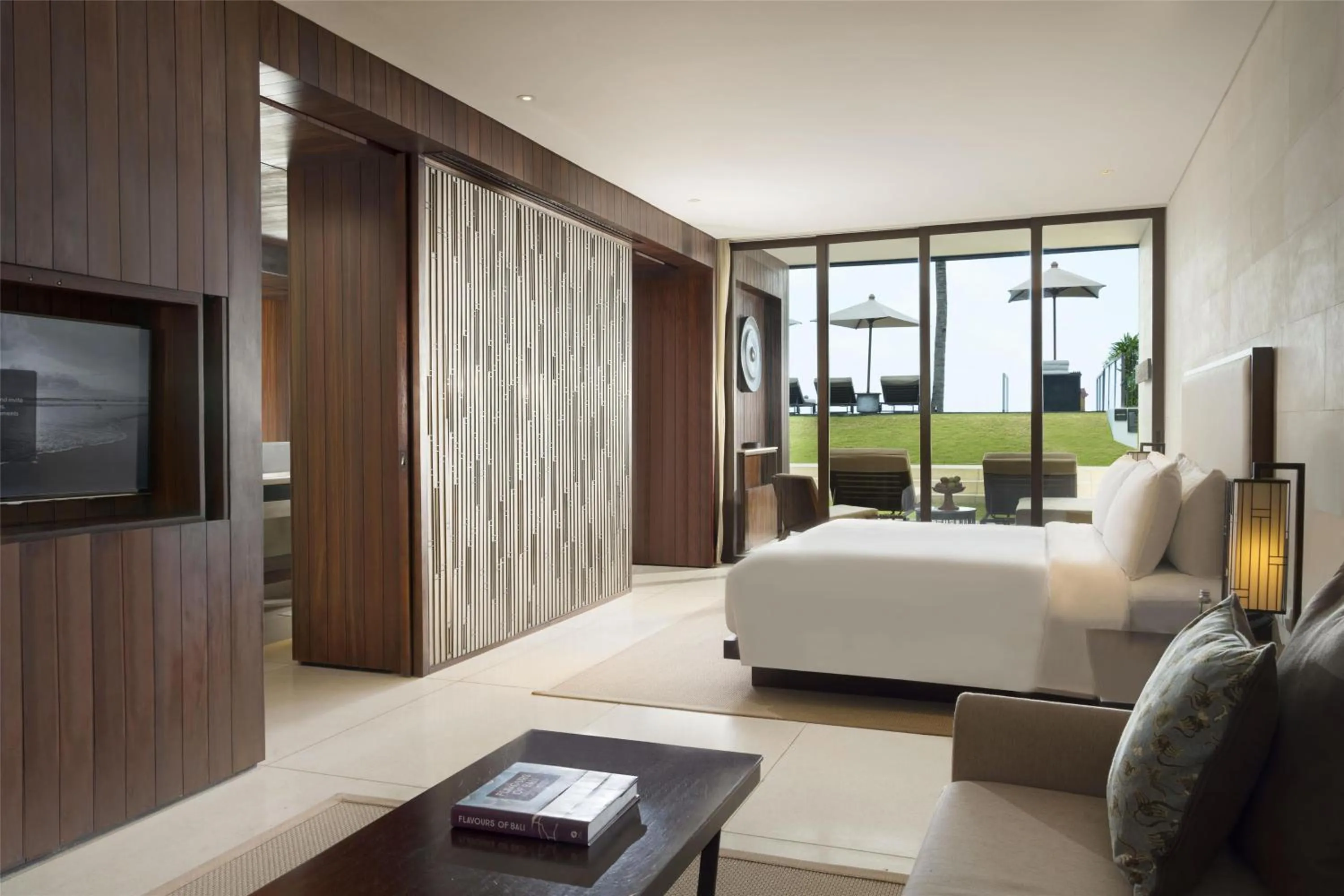 Photo of the whole room, Bed in Alila Seminyak