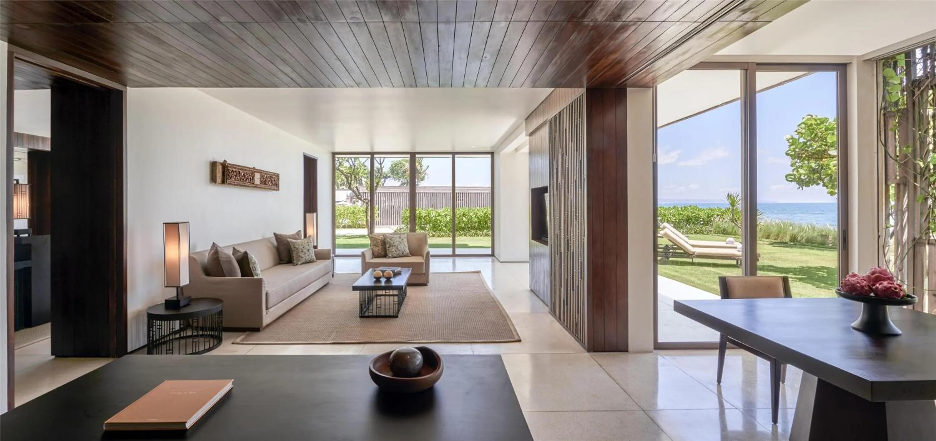 Photo of the whole room in Alila Seminyak