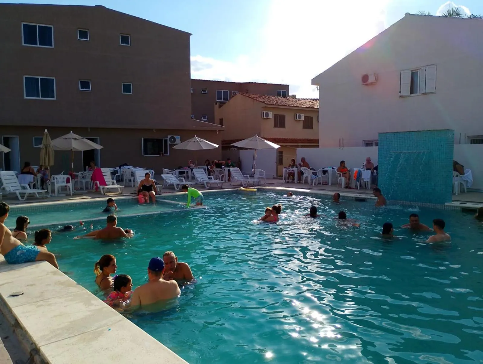 Swimming pool in Marechal Plaza Hotel