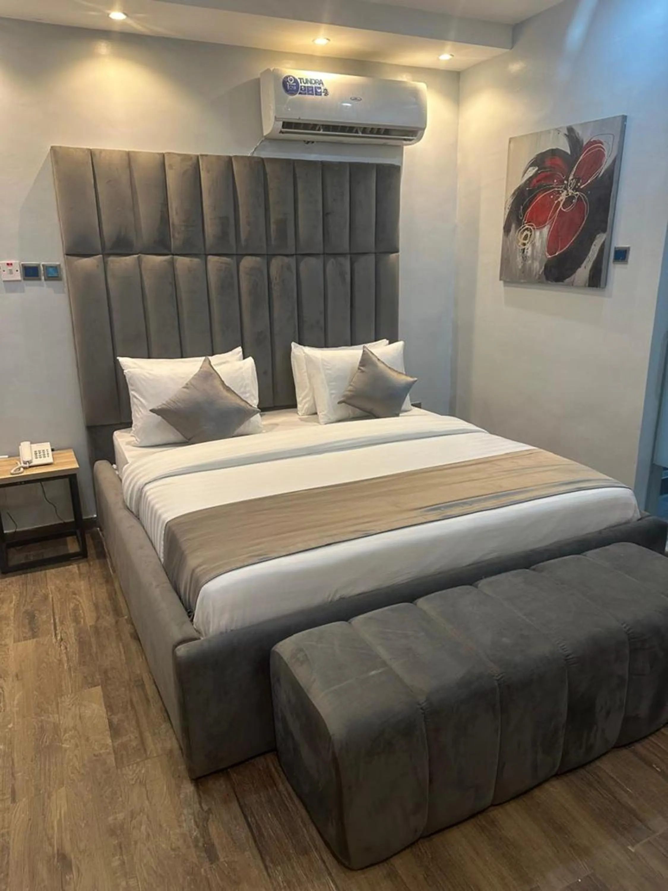 Bedroom, Bed in Lakehamm Residence