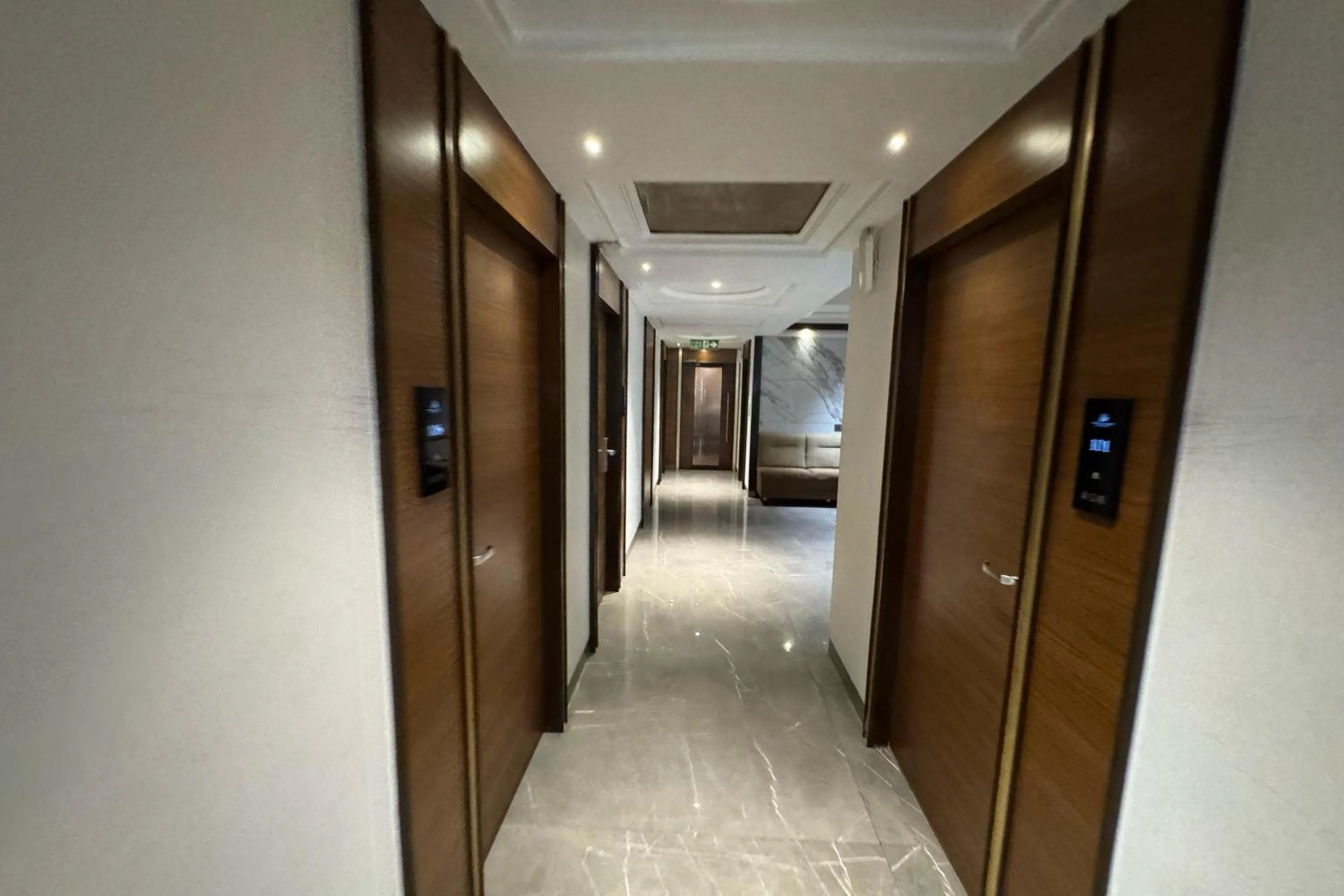 Area and facilities in Hotel Dwaraka Residency