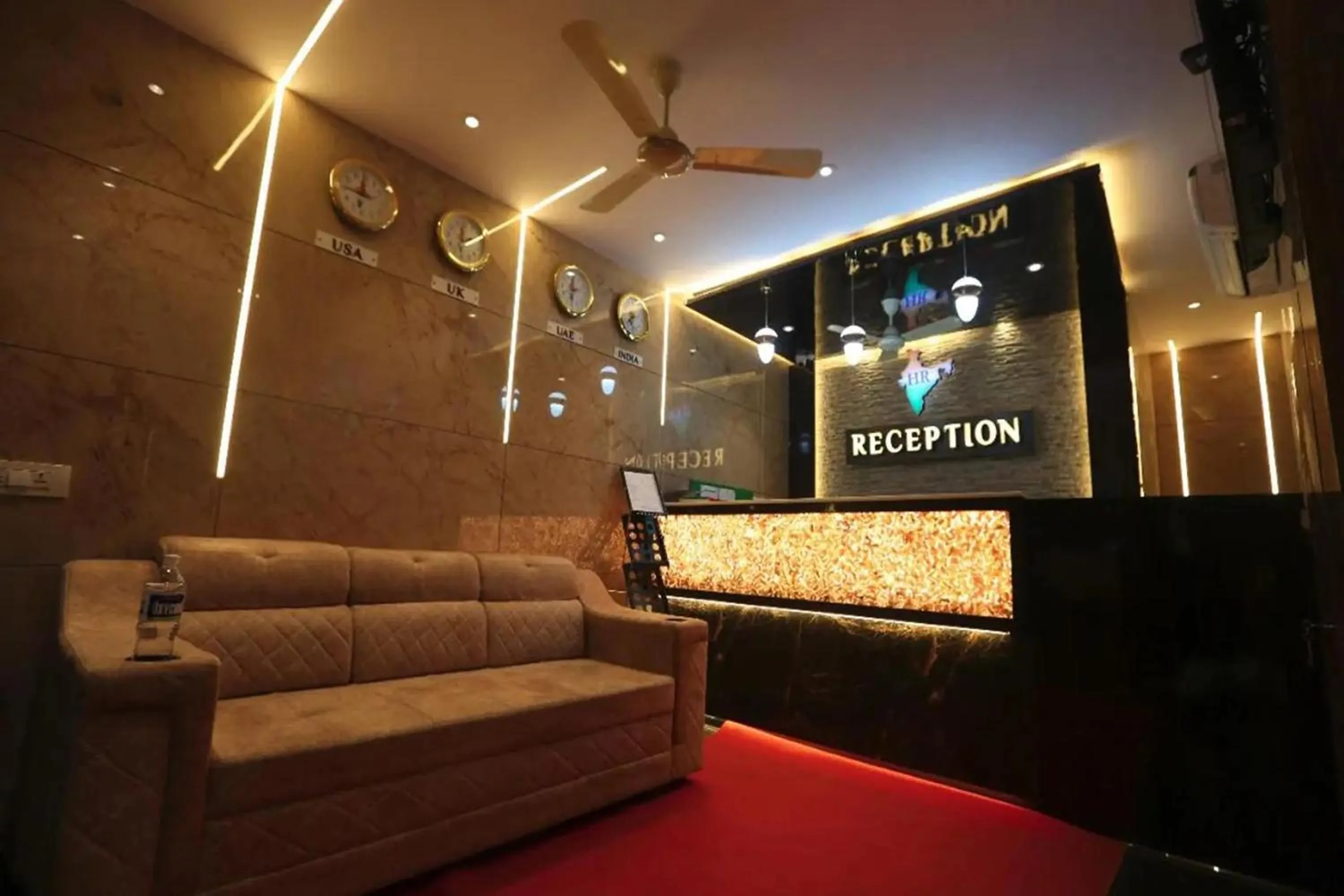 Lobby or reception in Hotel Dwaraka Residency