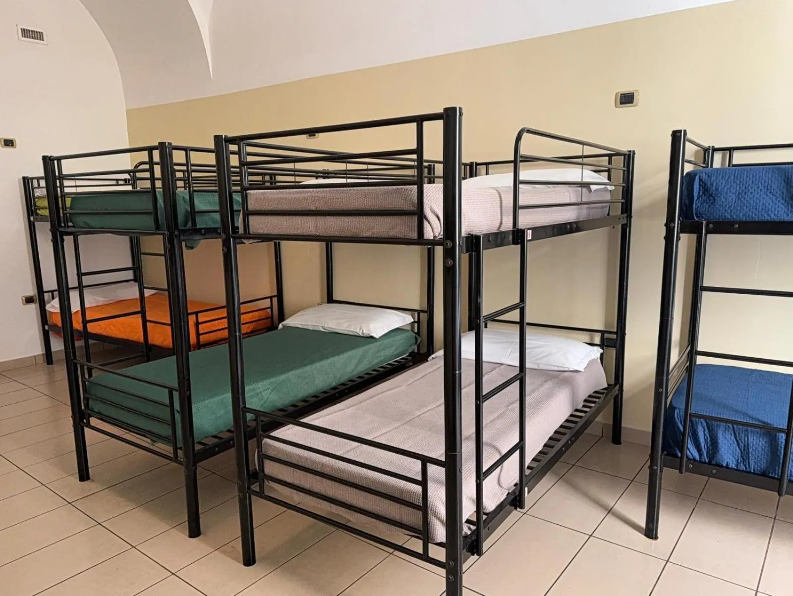 bunk bed, Bed in Seven Hostel & Rooms