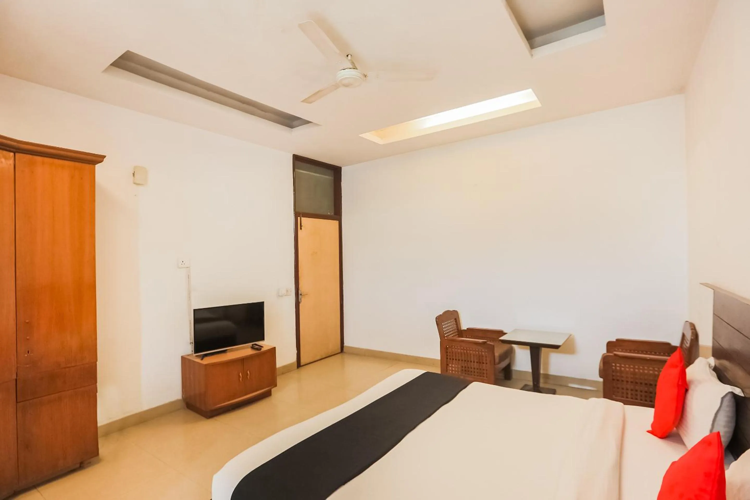 Bedroom, Bed in Townhouse Sunrise Villa