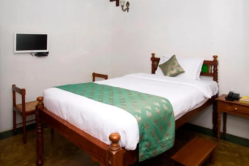 Bed in Esparan Heritage