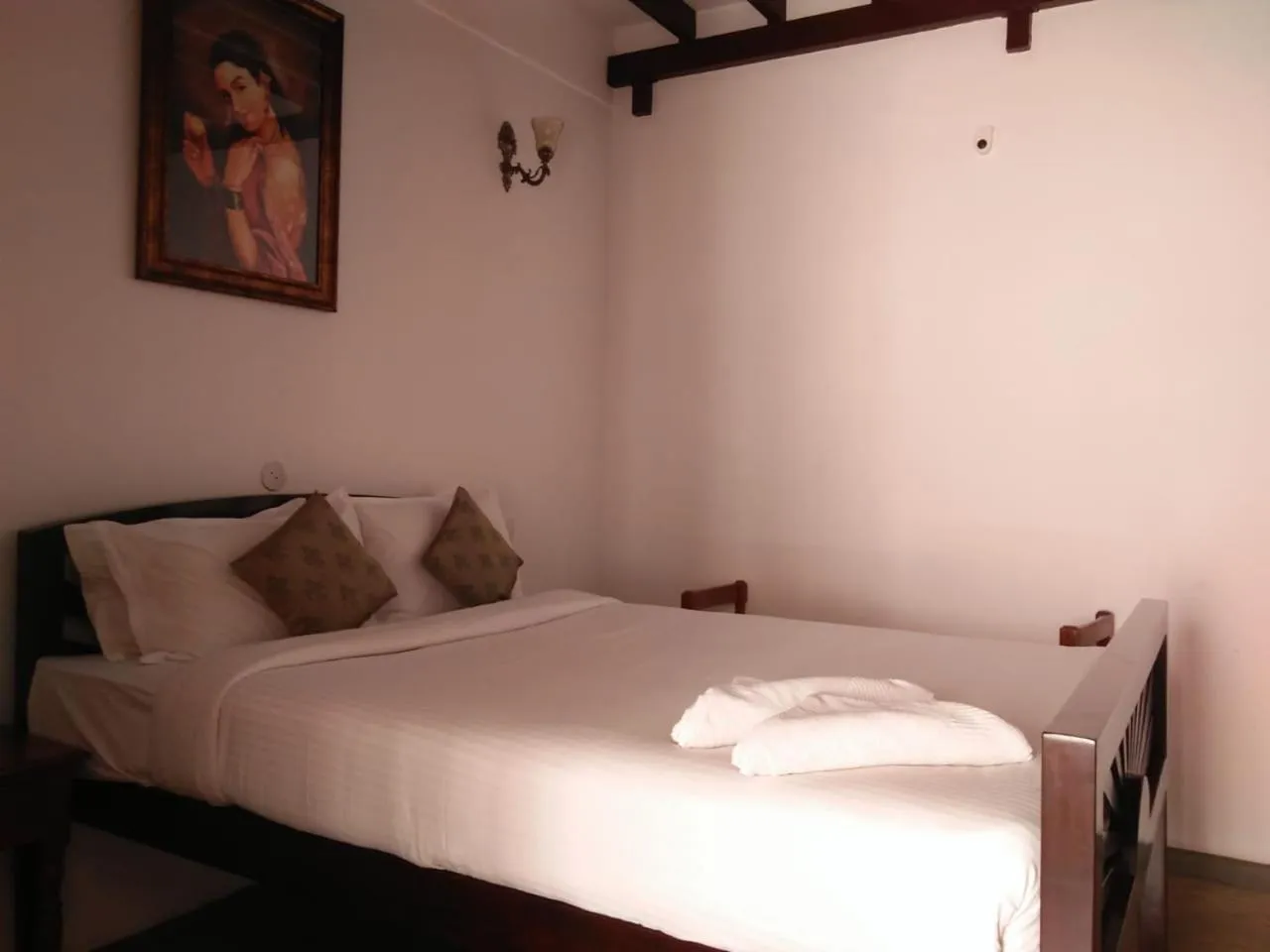 Bed in Esparan Heritage