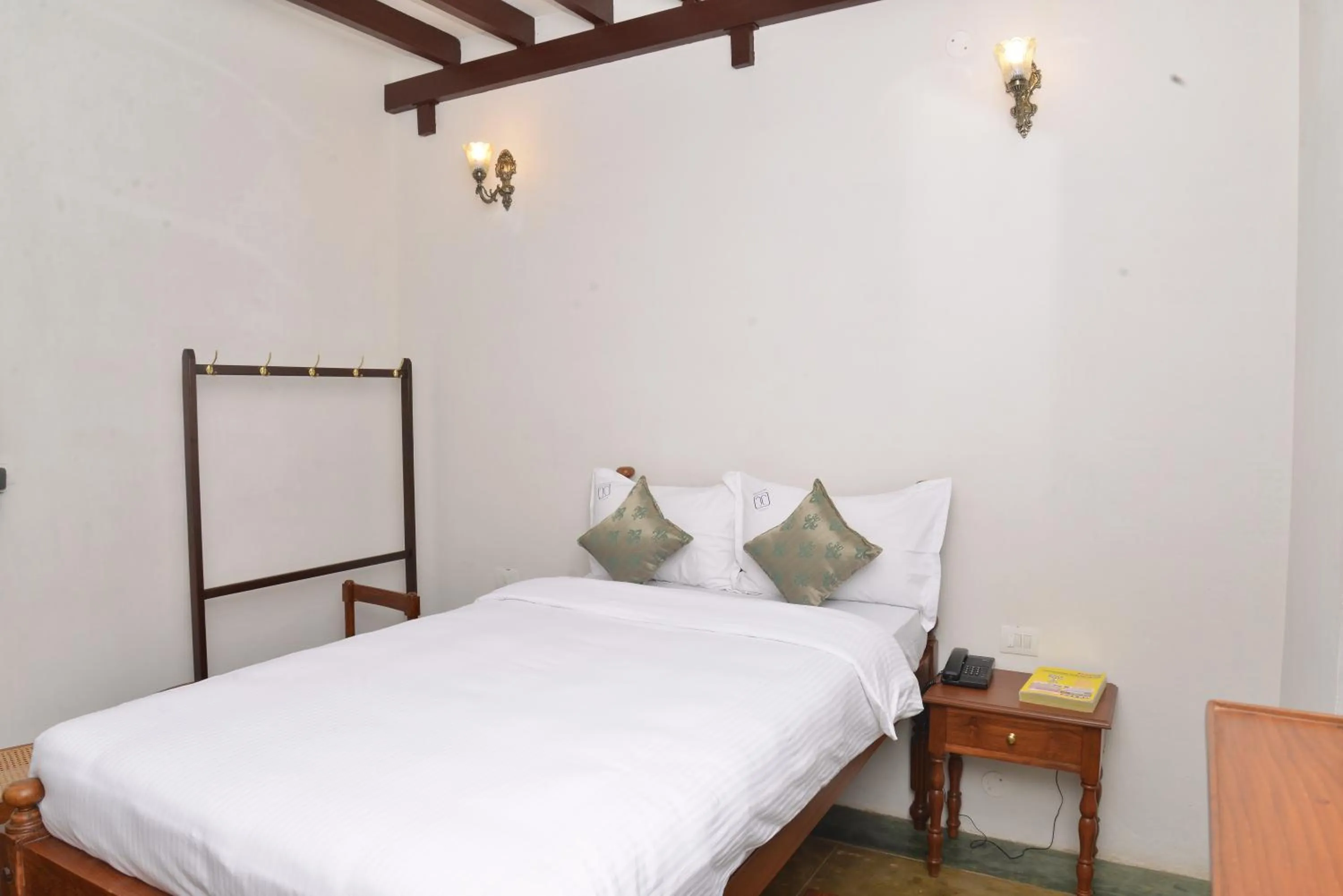 Bed in Esparan Heritage