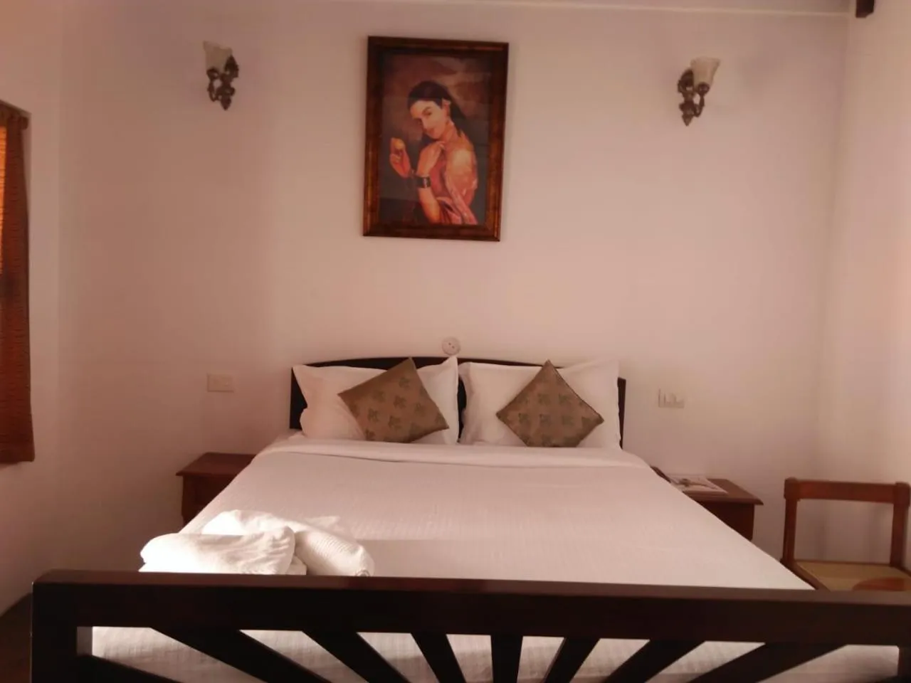 Bed in Esparan Heritage