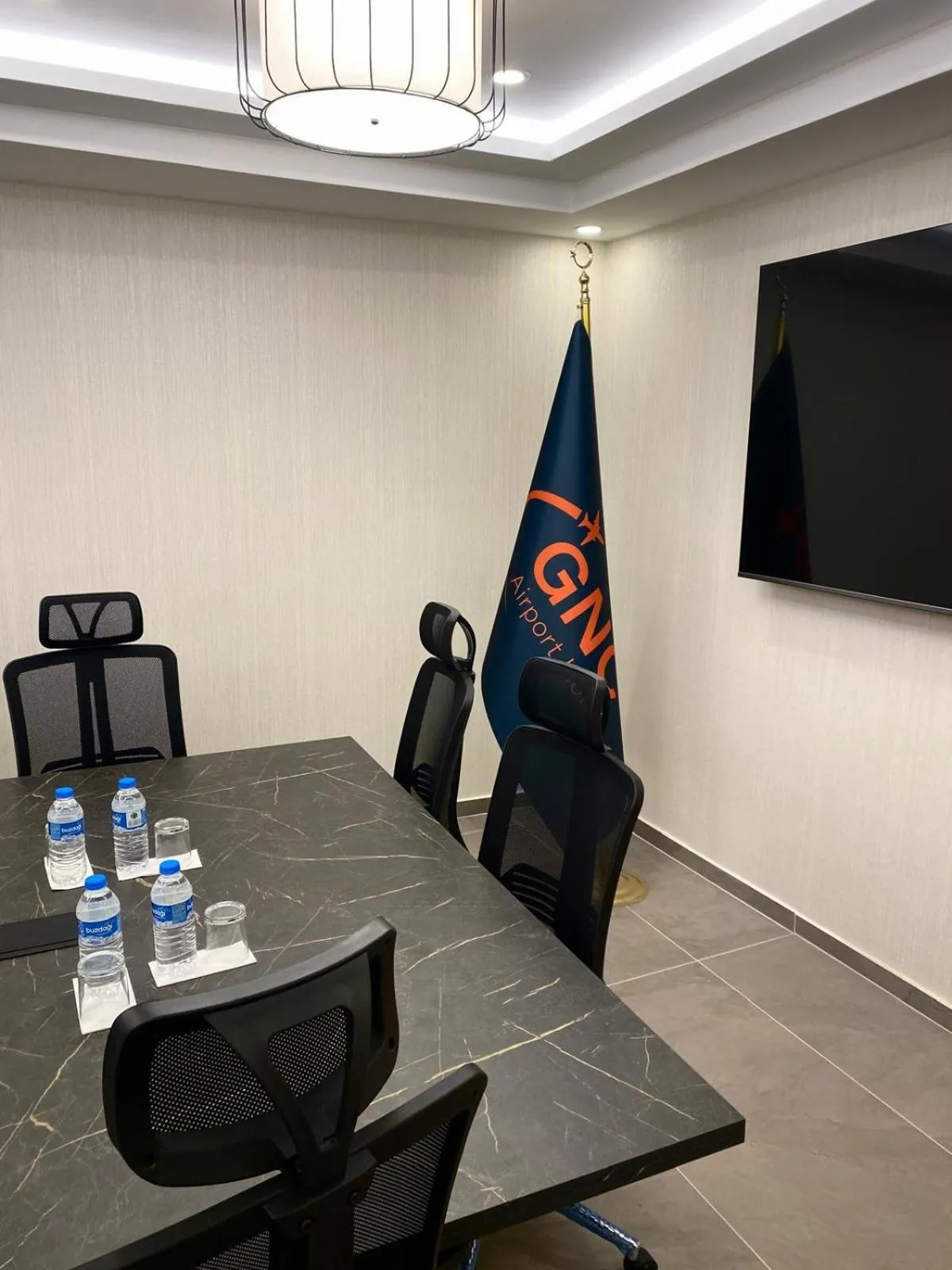 TV and multimedia in Gnc Airport Hotel