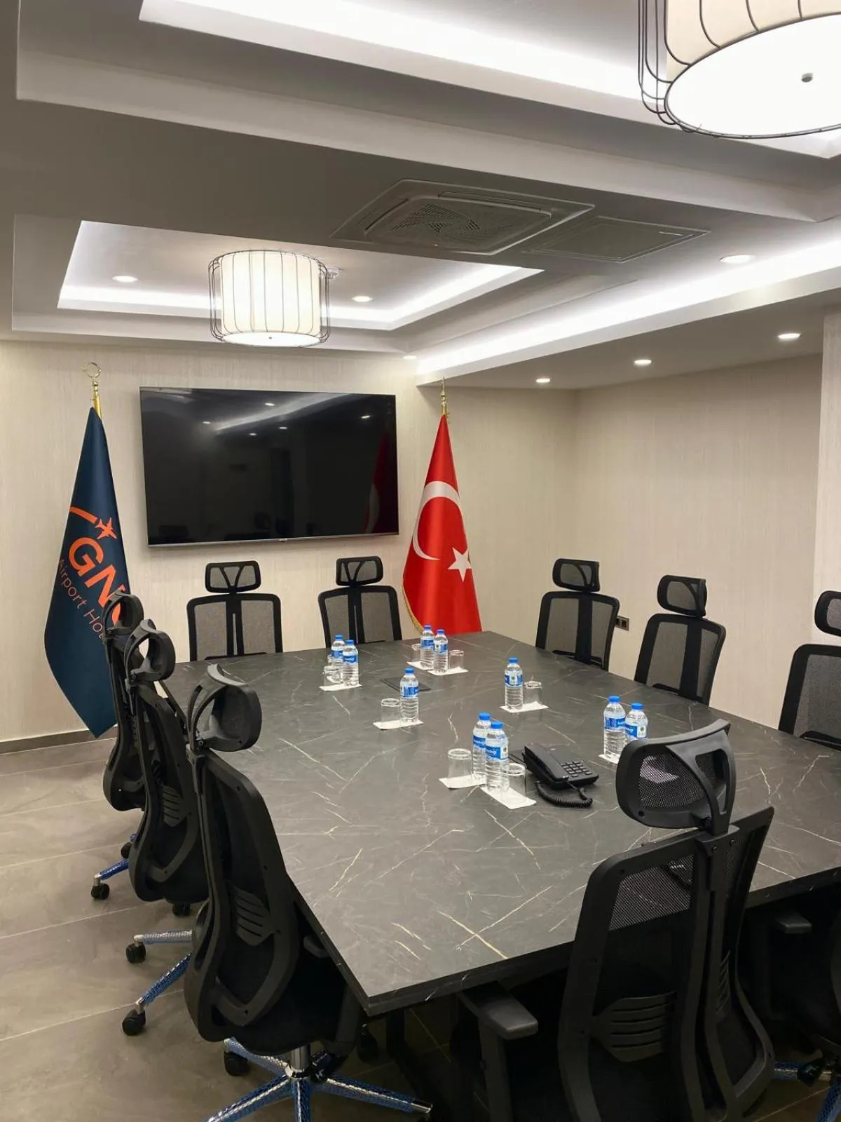 TV and multimedia in Gnc Airport Hotel