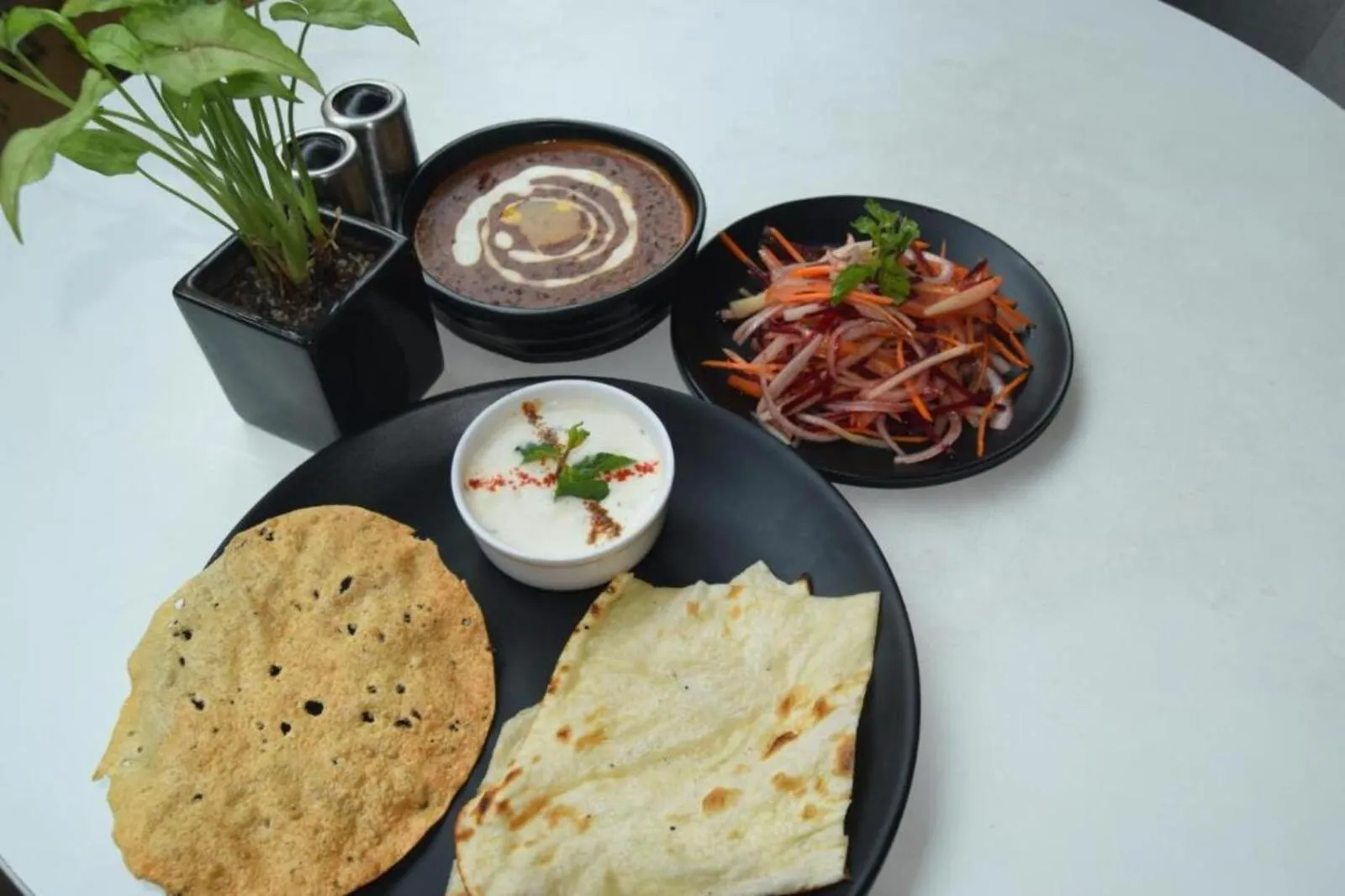 Food in Hotel Vaapi Comfort inn