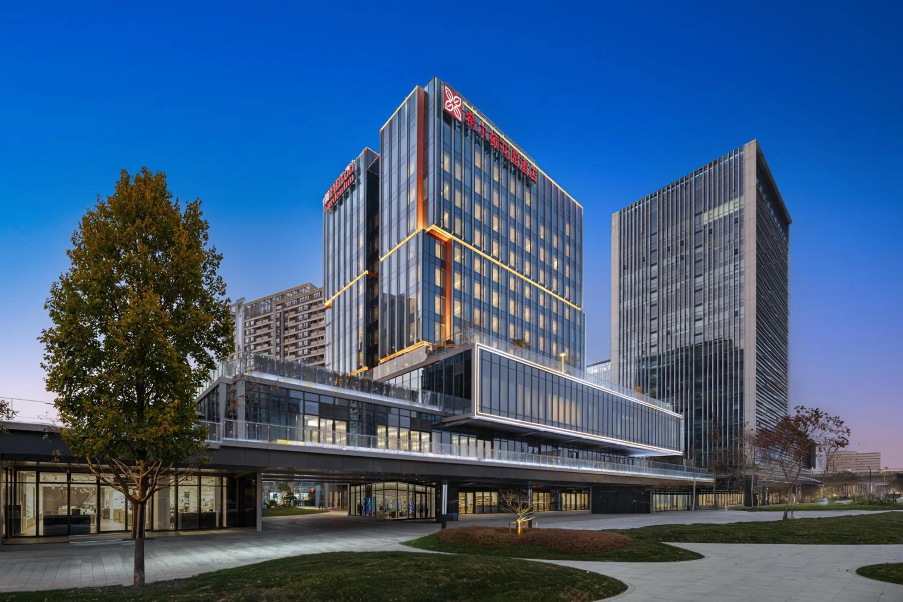 Property building in Hilton Garden Inn Hangzhou Grand Canal