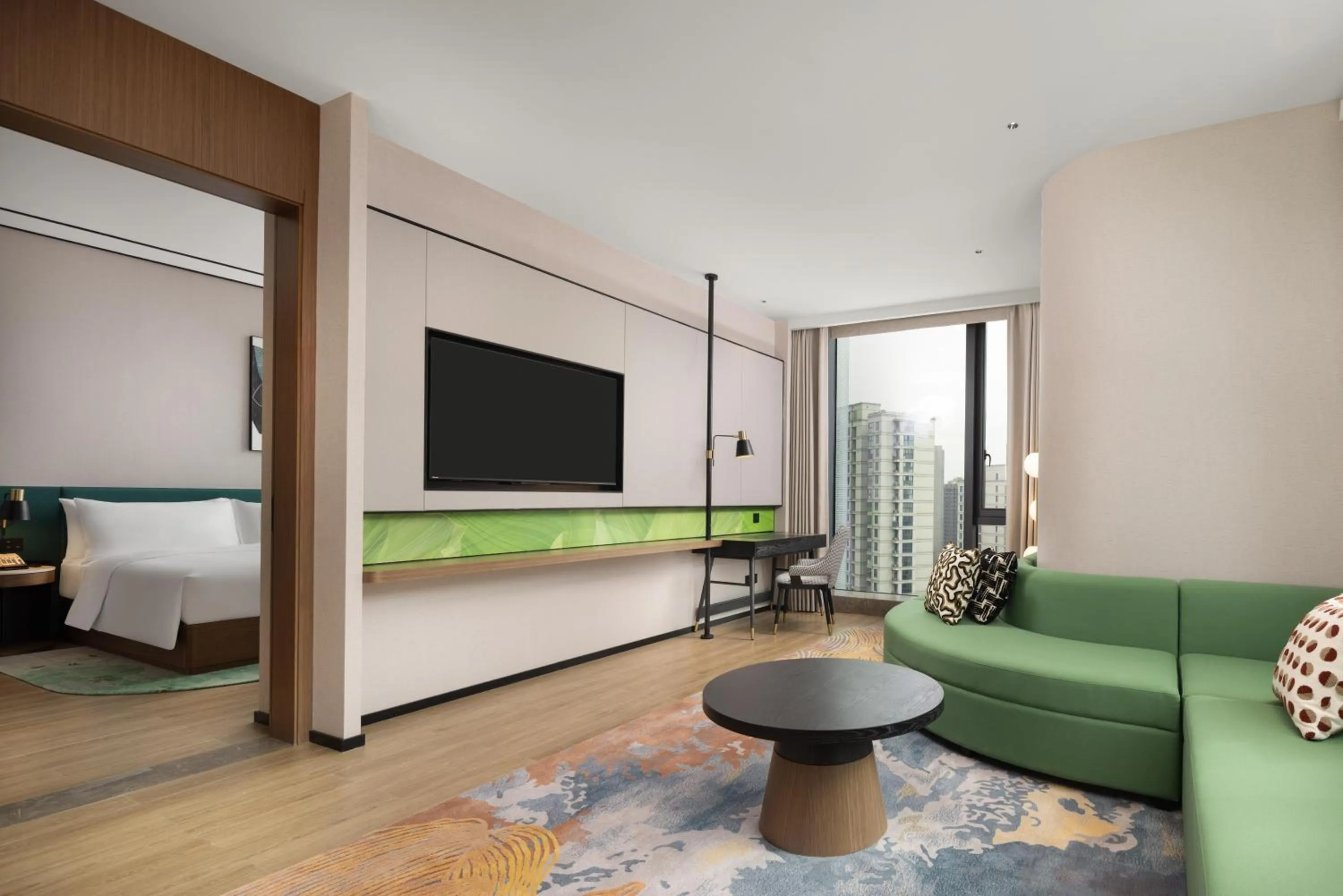 Living room, Bed in Hilton Garden Inn Hangzhou Grand Canal