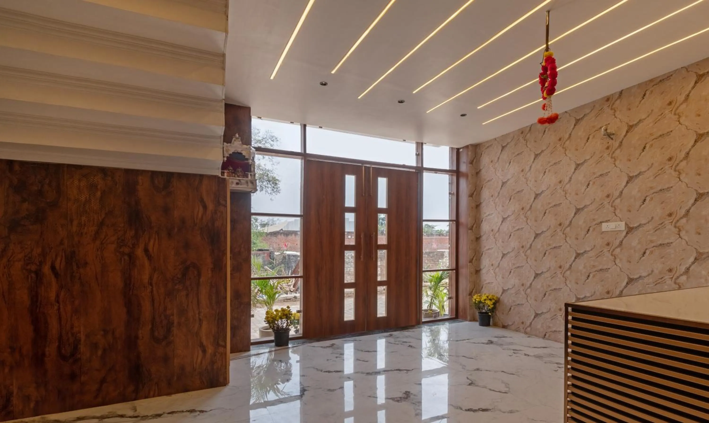 Facade/entrance in Treebo Heaven Grand Ayodhya