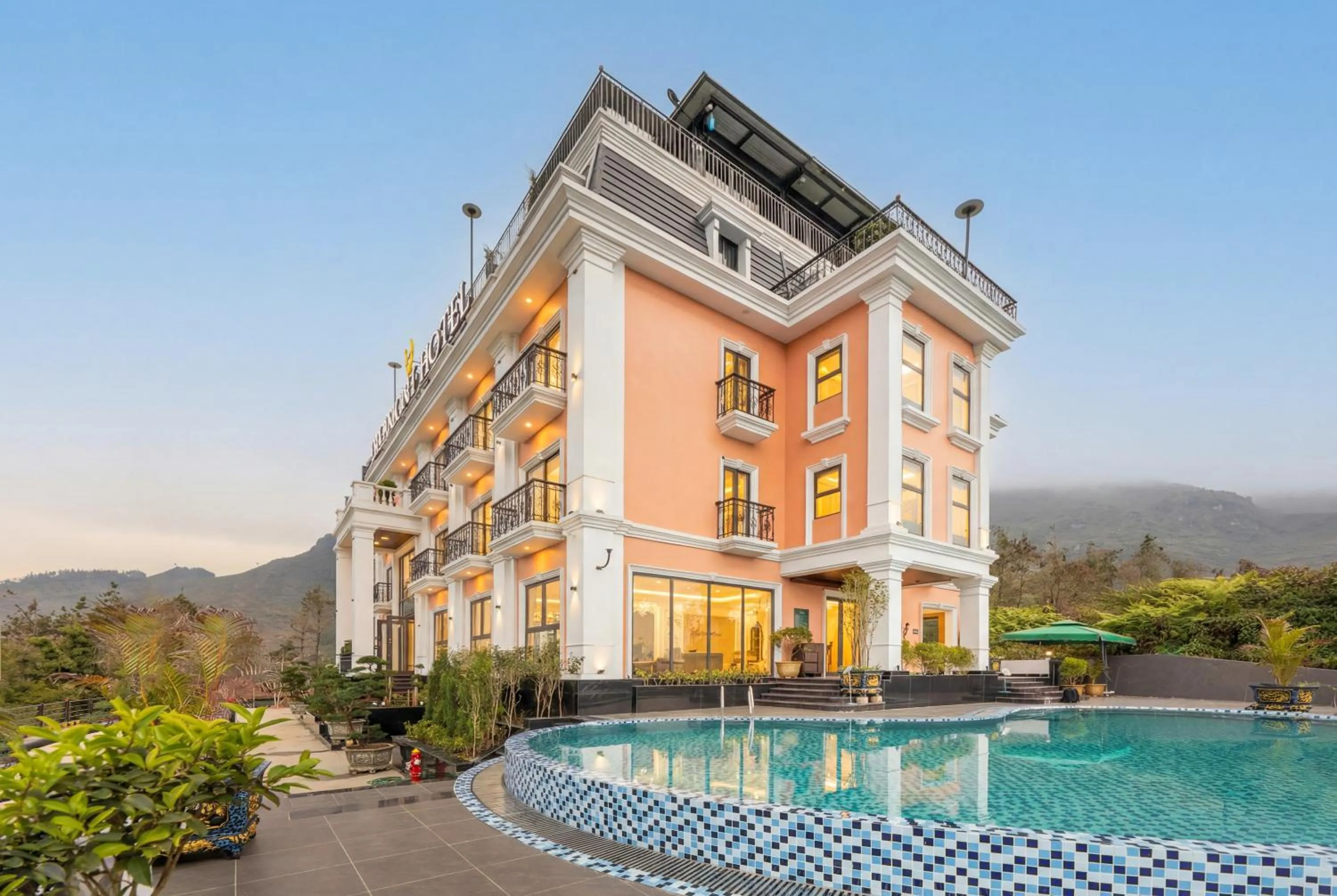 Property building in DeLaMont Sapa Hotel - Hill Serenity Retreat