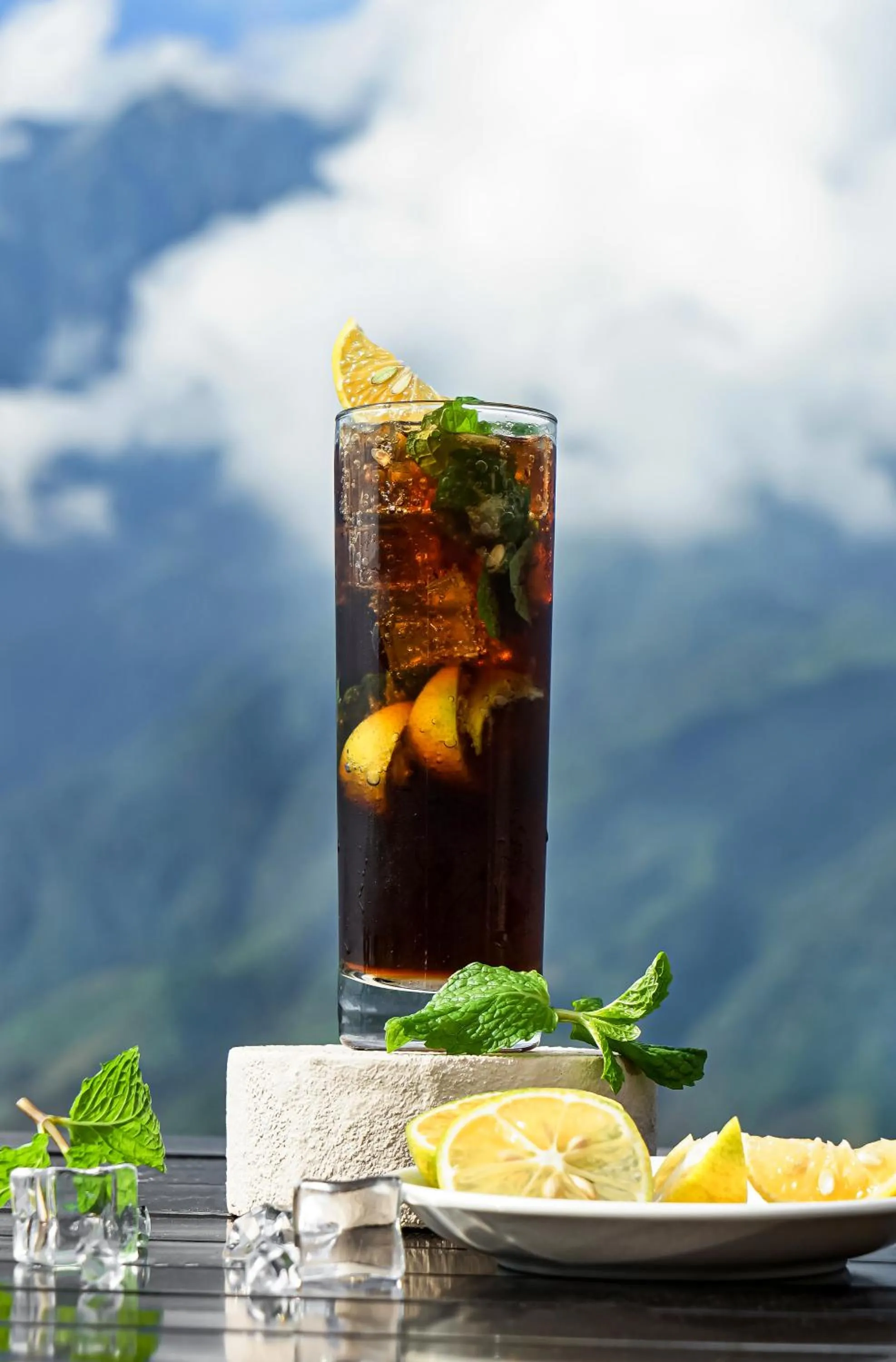 Drinks in DeLaMont Sapa Hotel - Hill Serenity Retreat