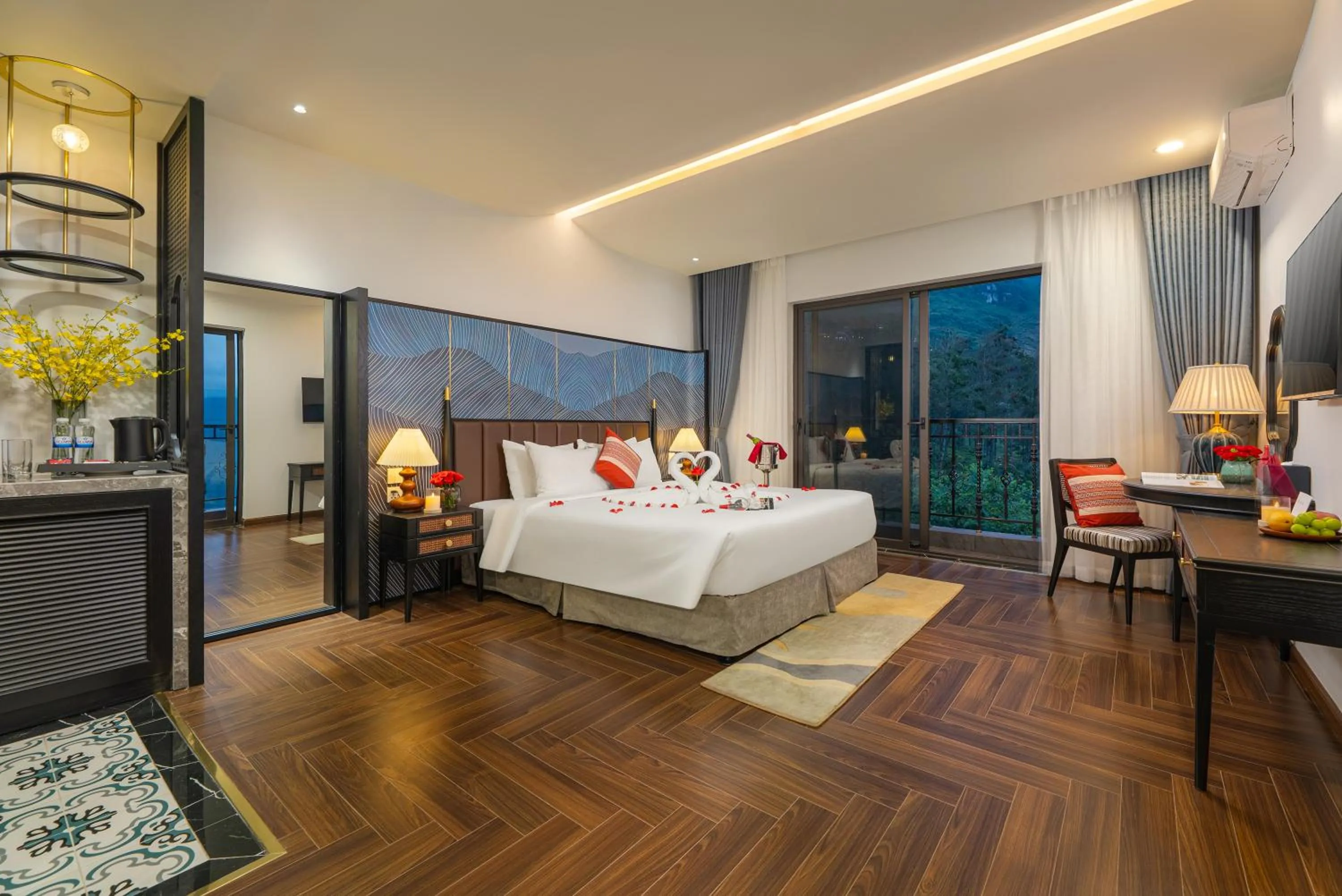 TV and multimedia, Bed in DeLaMont Sapa Hotel - Hill Serenity Retreat