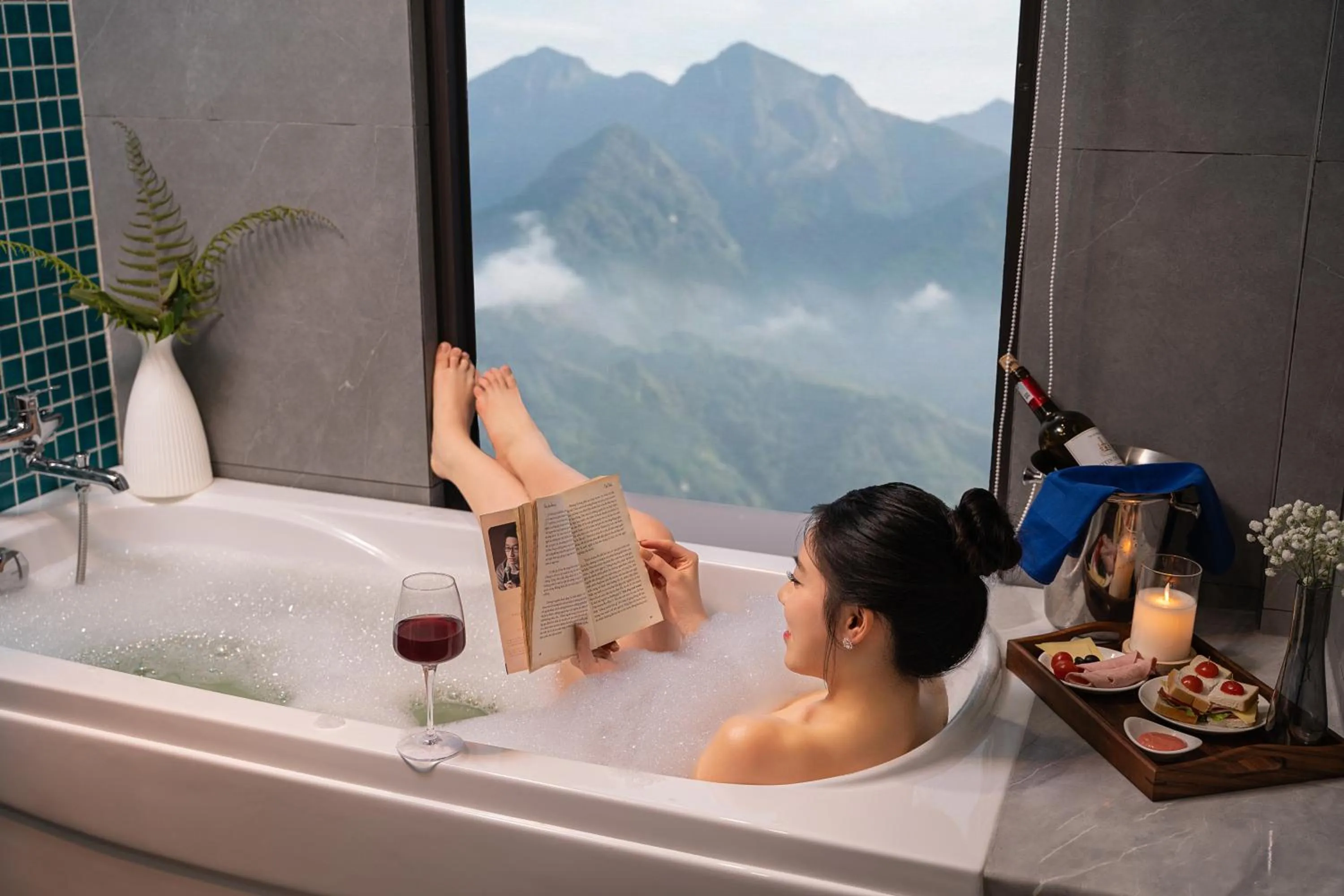 Bathroom in DeLaMont Sapa Hotel - Hill Serenity Retreat