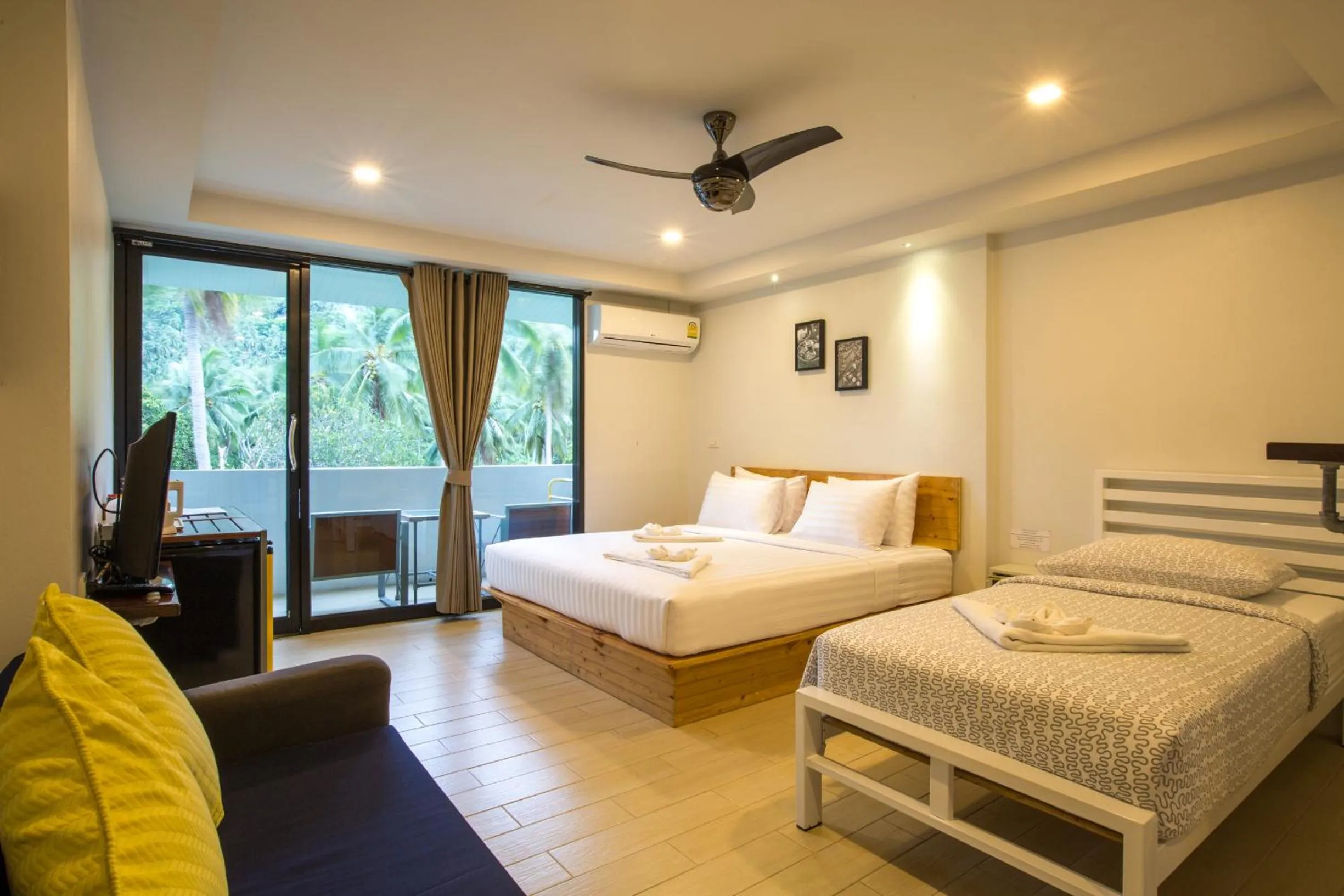 Bedroom, Bed in Good Dream Hotel (Khun Ying House)