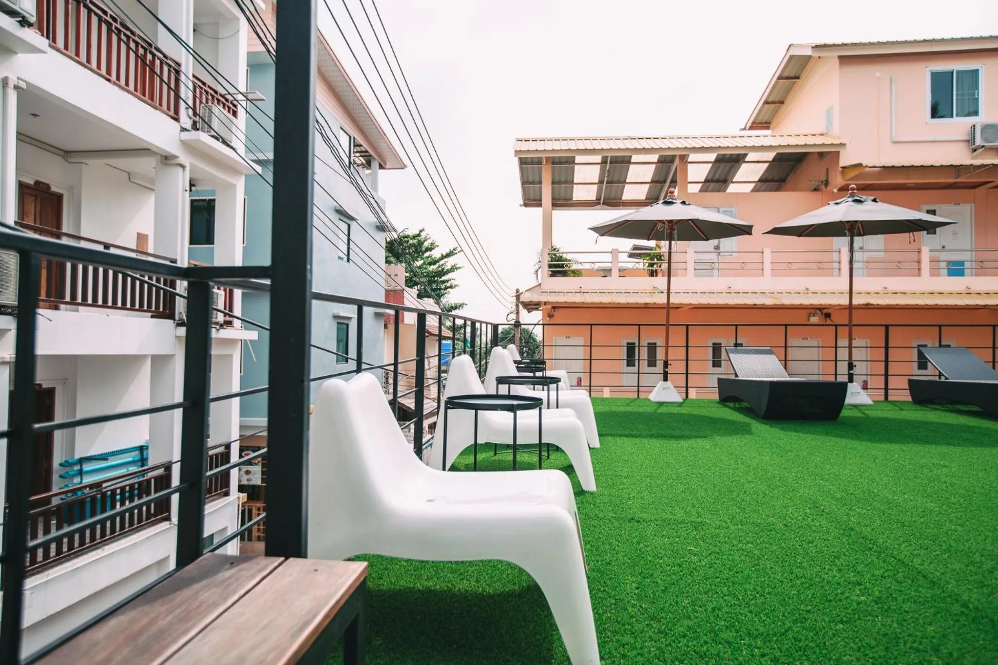 Patio in Good Dream Hotel (Khun Ying House)