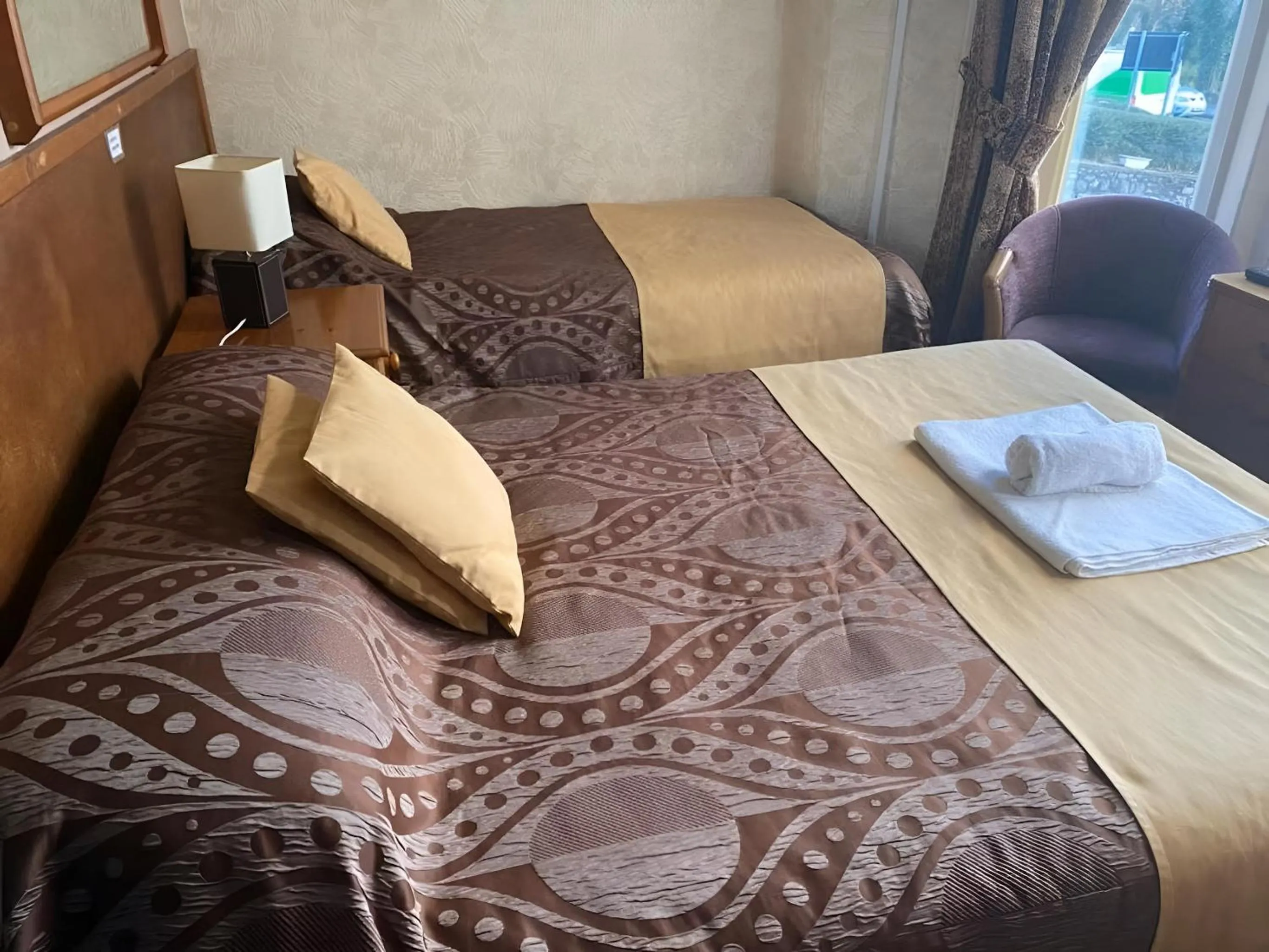 Bedroom, Bed in Baytree Lodge