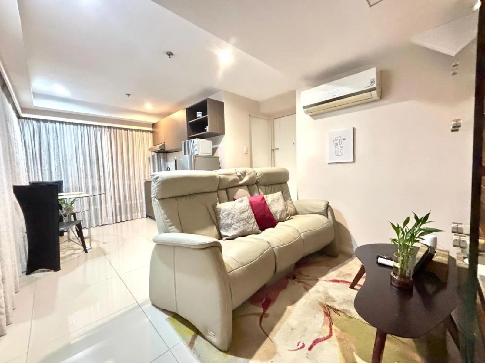 Living room in MaxStays - Max Home at Fort Victoria Tower A