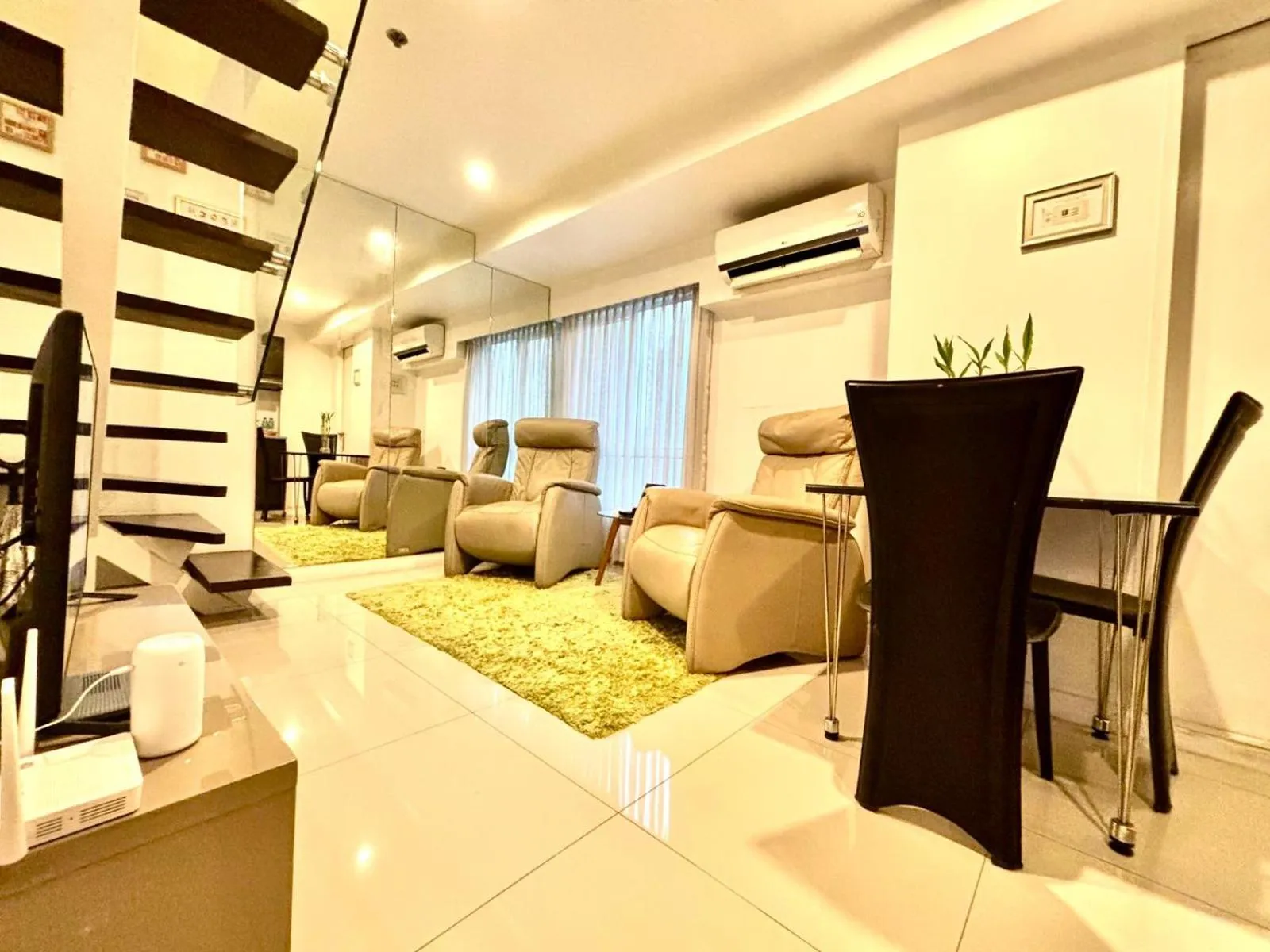 TV and multimedia in MaxStays - Max Home at Fort Victoria Tower A
