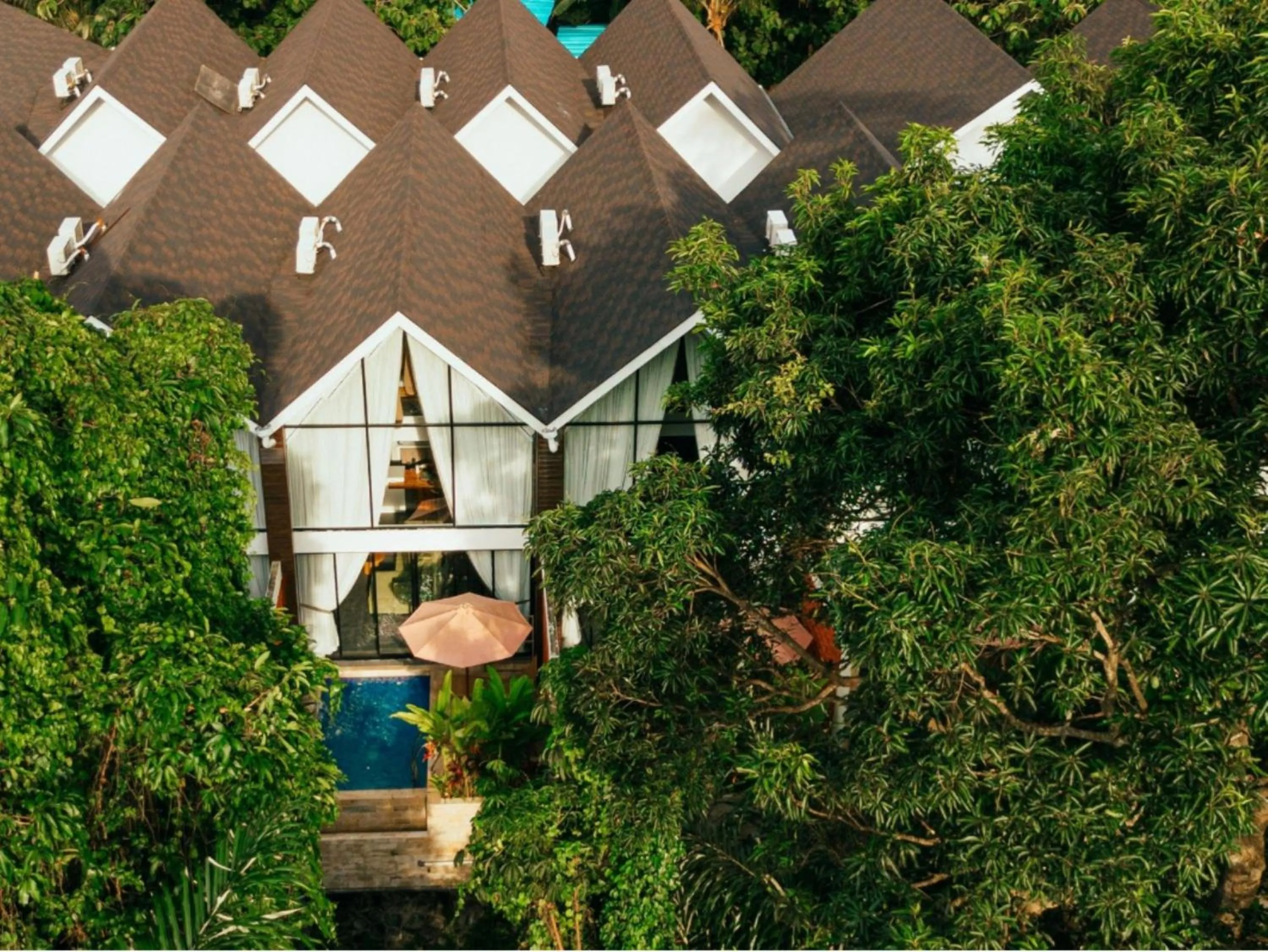 Moon Rock Villas by Ribas