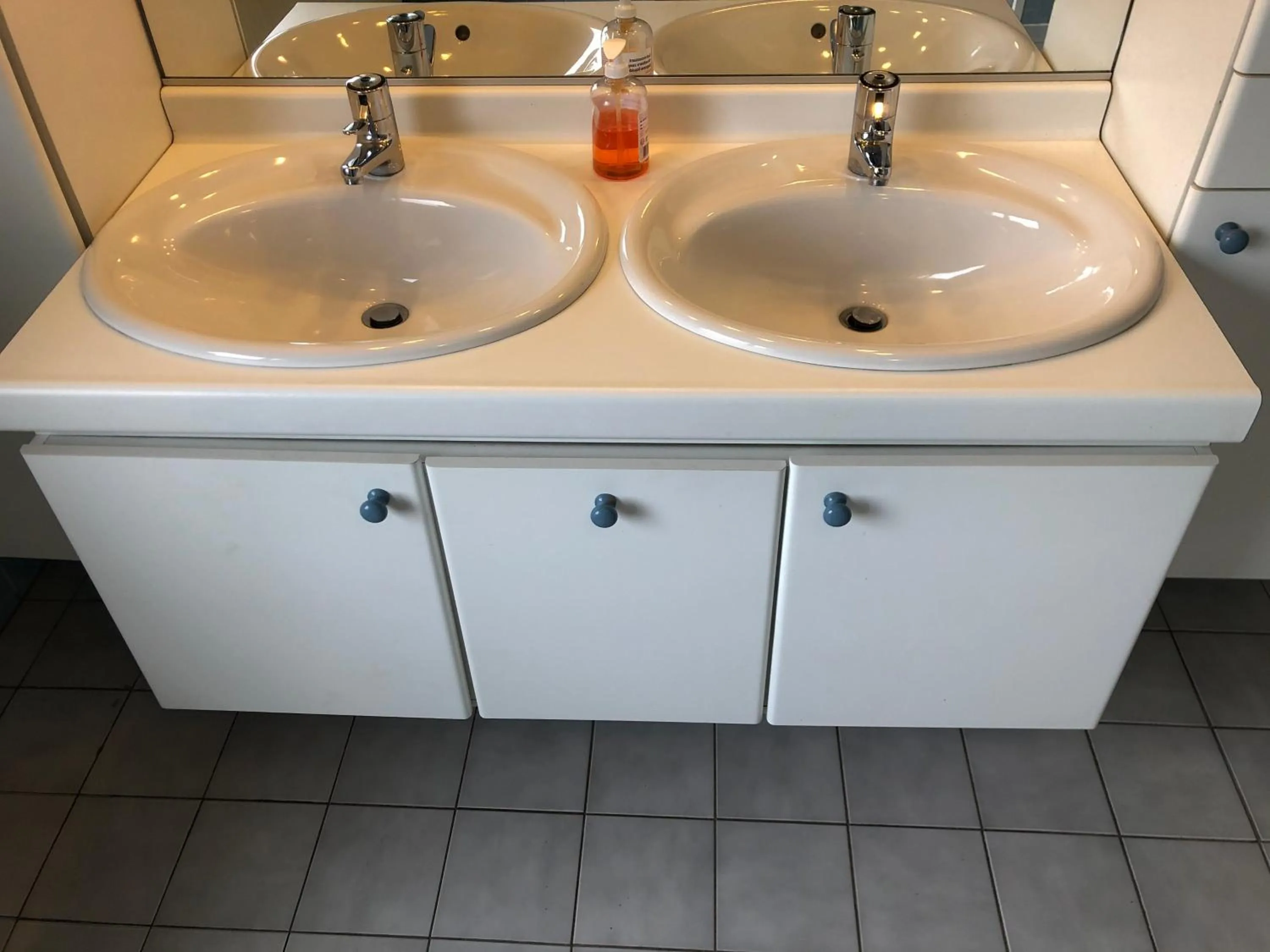 Bathroom in Hôtel Belair "Ravel Etape"