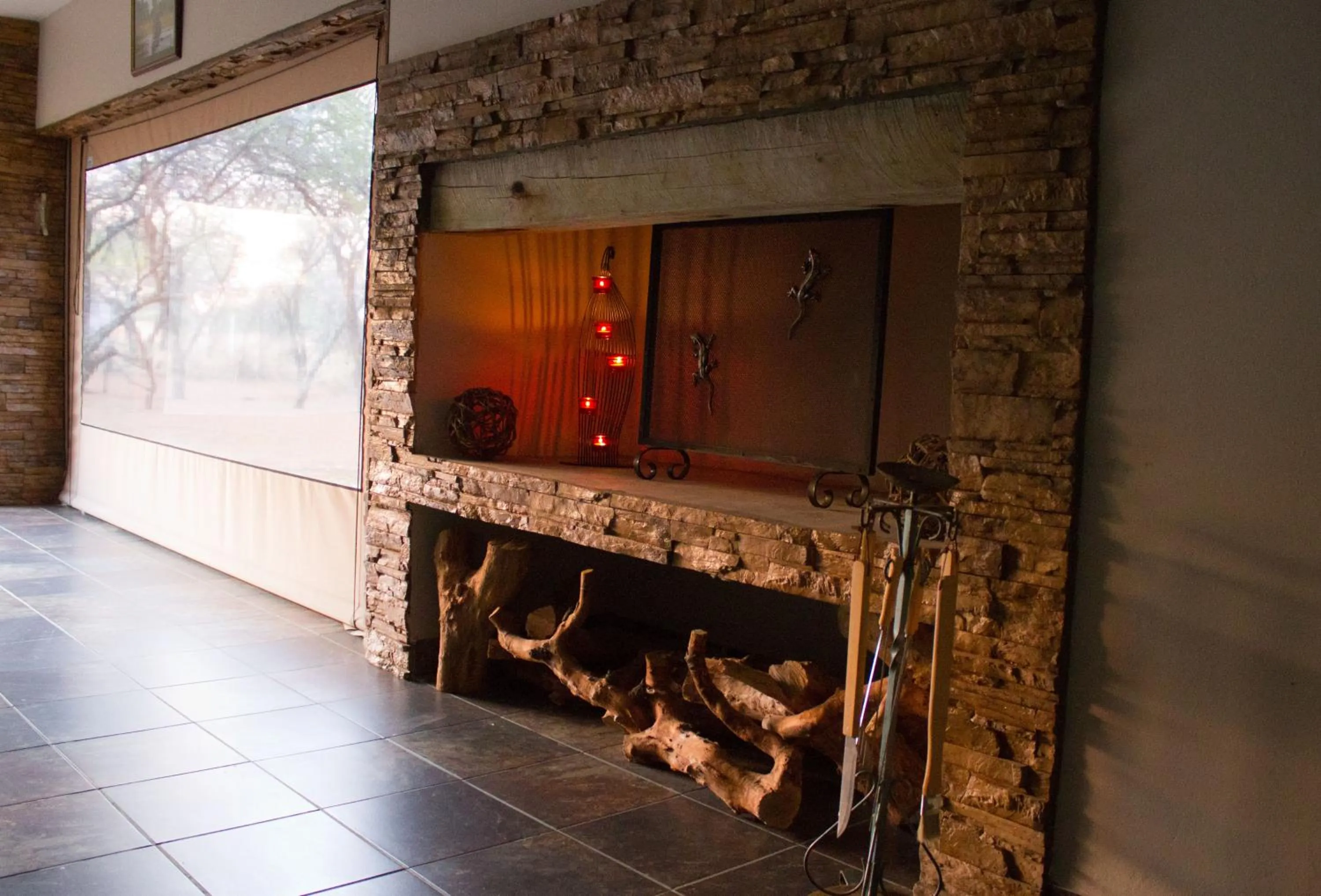 Lounge or bar in Foreva Wild