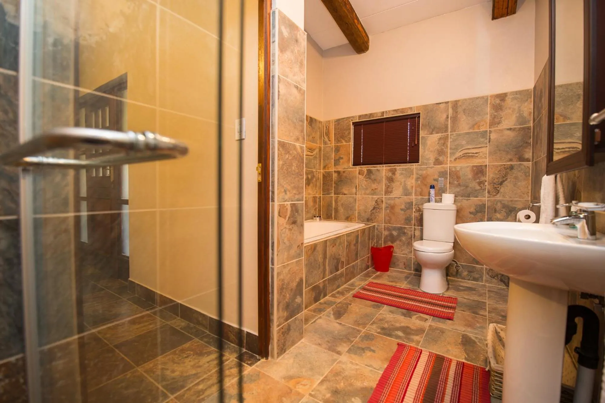 Shower in Foreva Wild