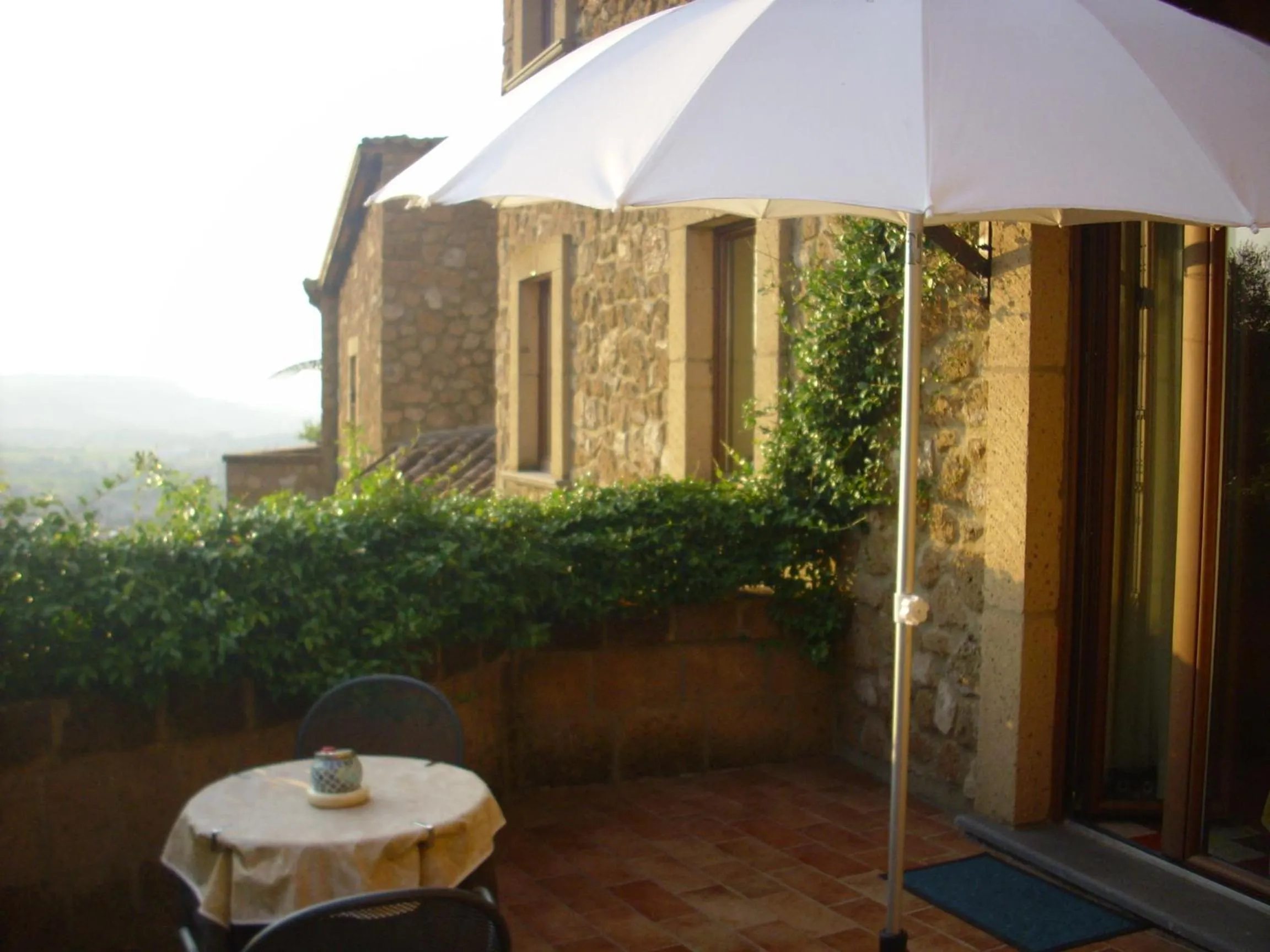 Decorative detail in Chiara e Benedetta Villa degli Ulivi